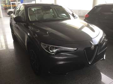 Stelvio 2.0 T AWD Super (EU6d-TEMP)