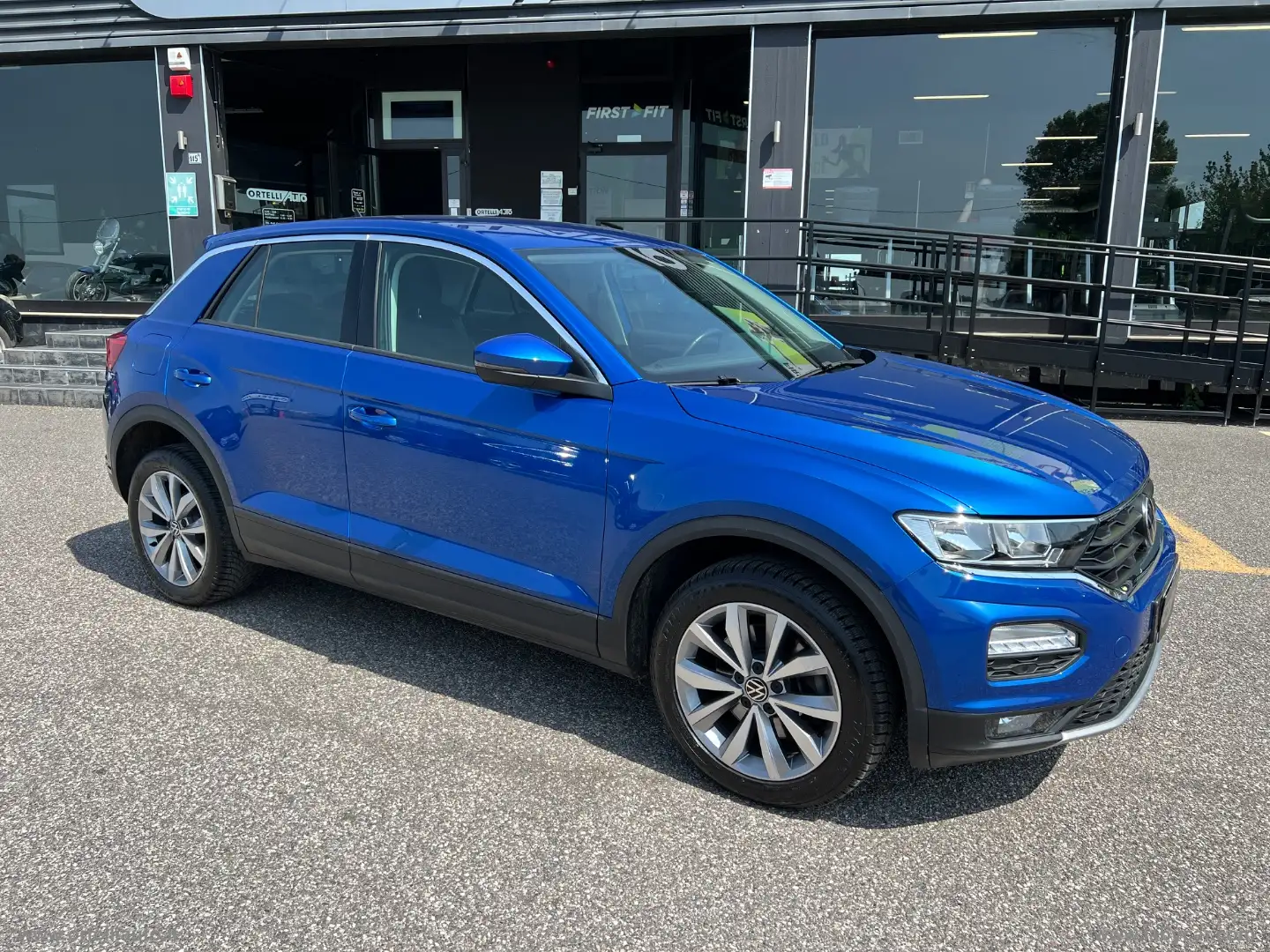 Volkswagen T-Roc 2.0 TDI 150 CV DSG Business BMT IVA DEDUCIBILE Blu/Azzurro - 2