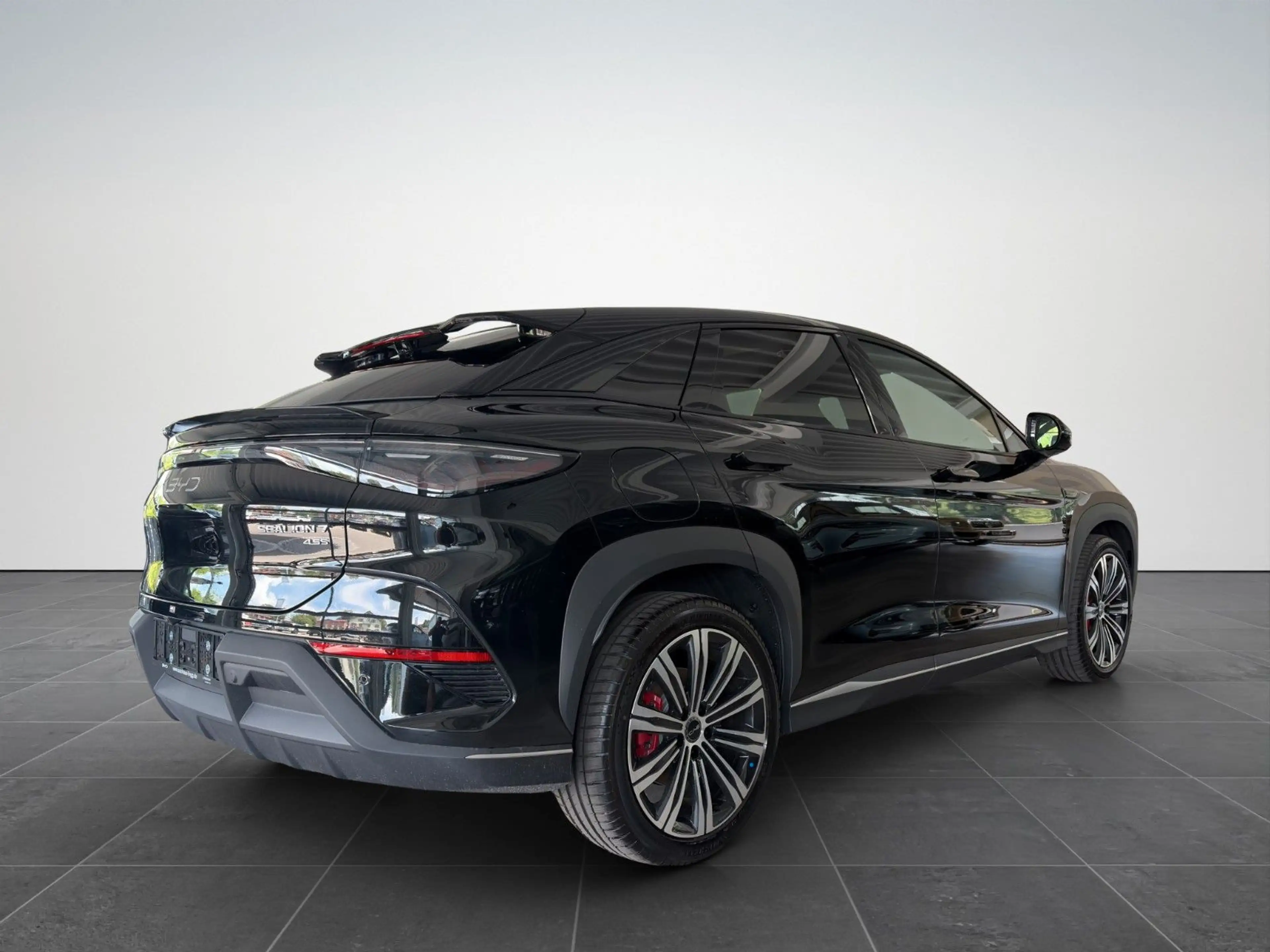 BYD Sealion 7 Design AWD /360°/HUD/SHZ/PANO-DA/ — photo 3