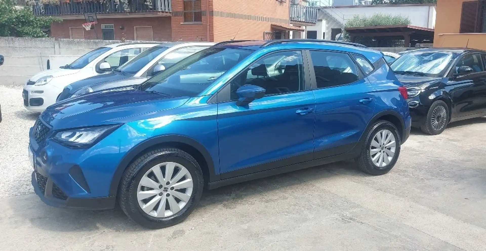 SEAT Arona 1.0 TSI 70 KW Blu/Azzurro - 2