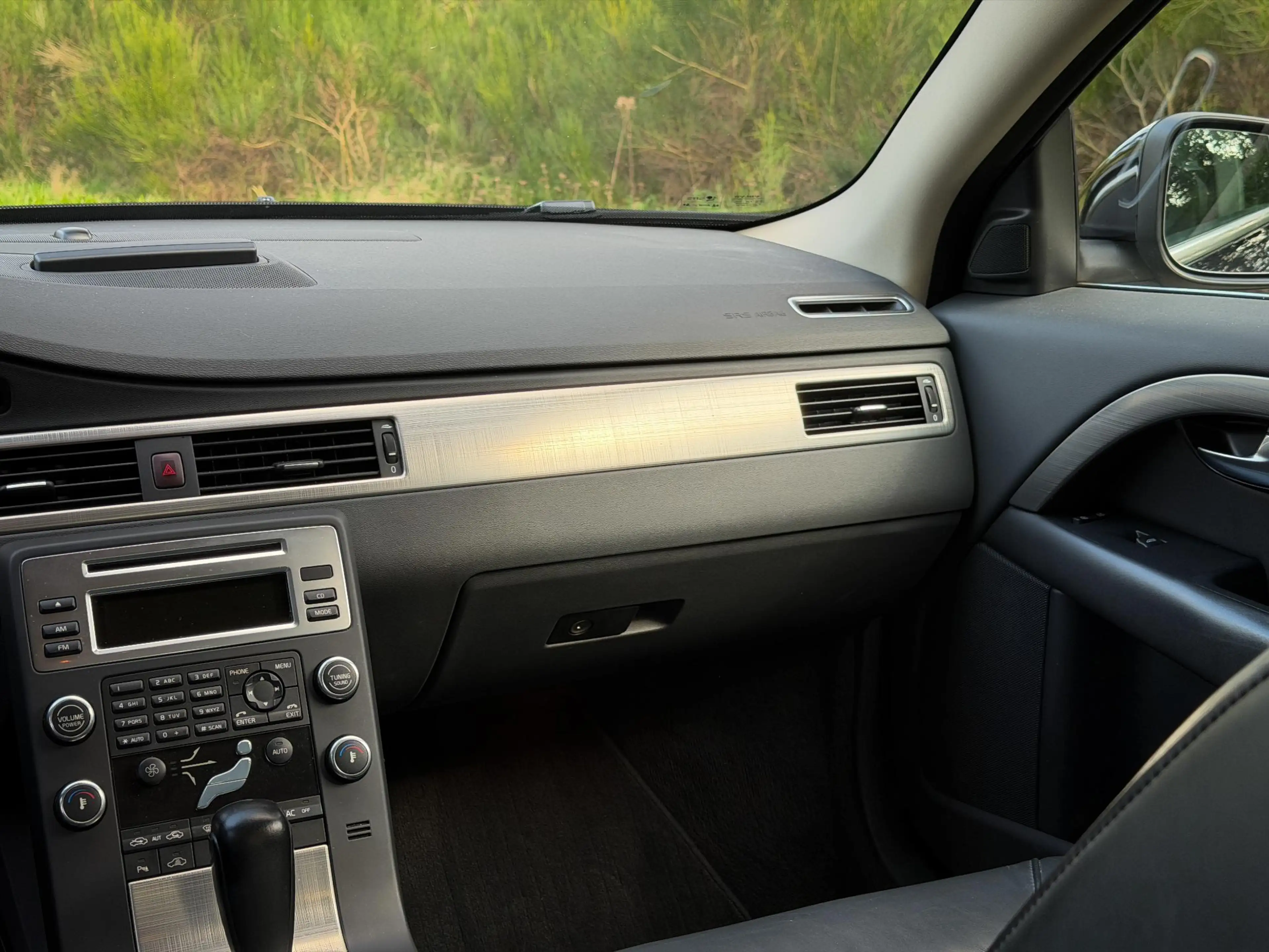Volvo S80 2.5 T Momentum | Black Sapphire | Youngtimer — photo 10