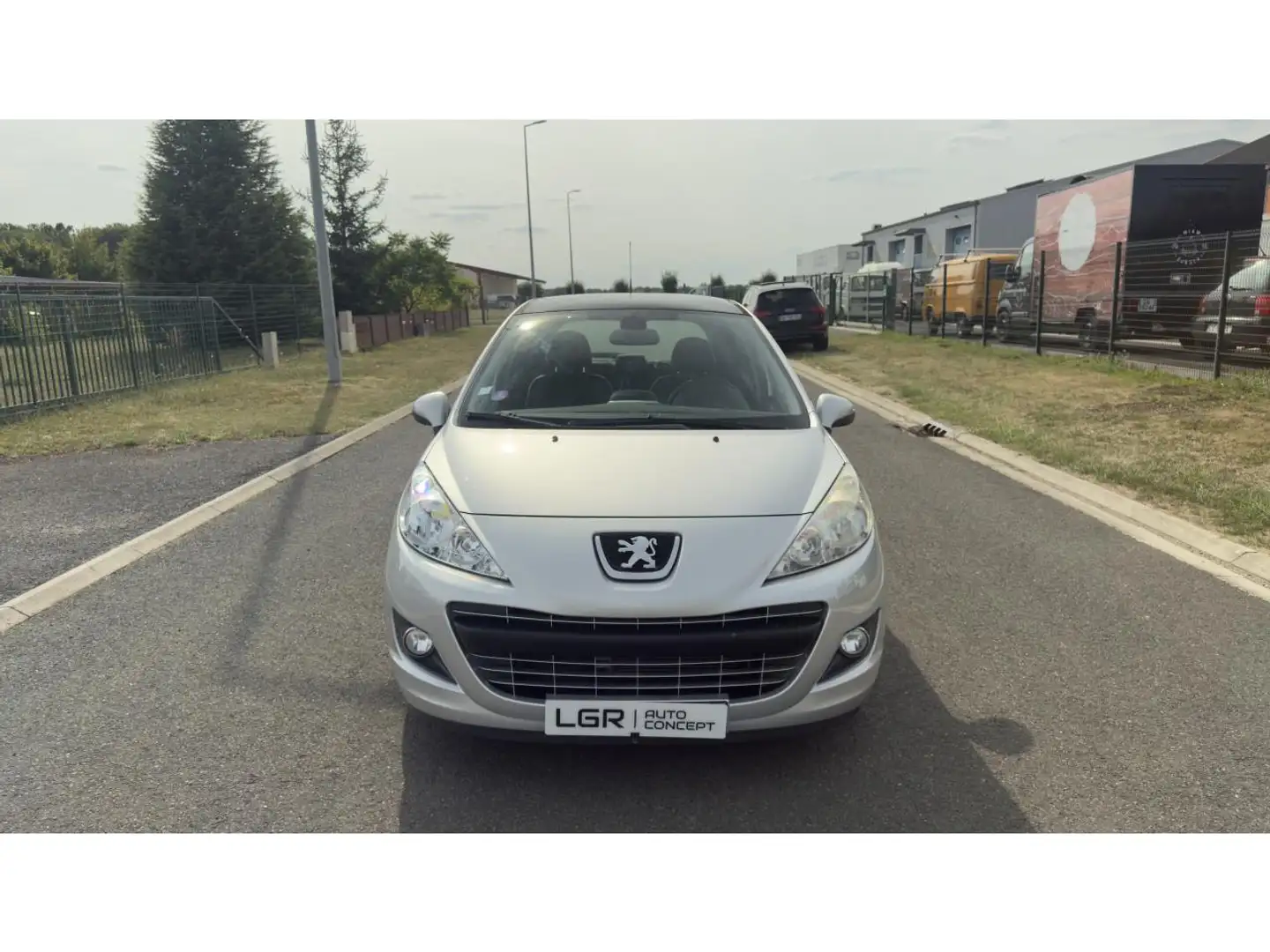 Peugeot 207 1.6 VTi 16V  Allure PHASE 2 Gris - 2
