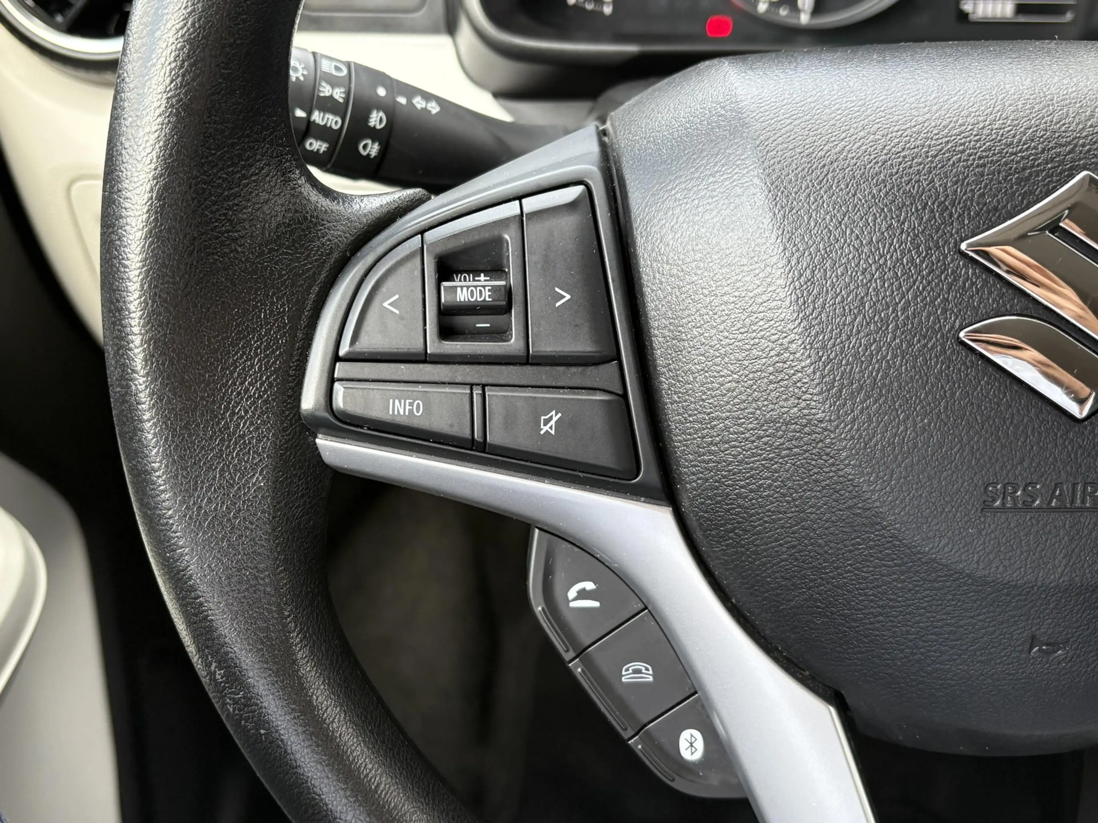 Suzuki Ignis 1.2 Stijl Intro | Stoelverwarming | Airco | Lichtm — photo 14