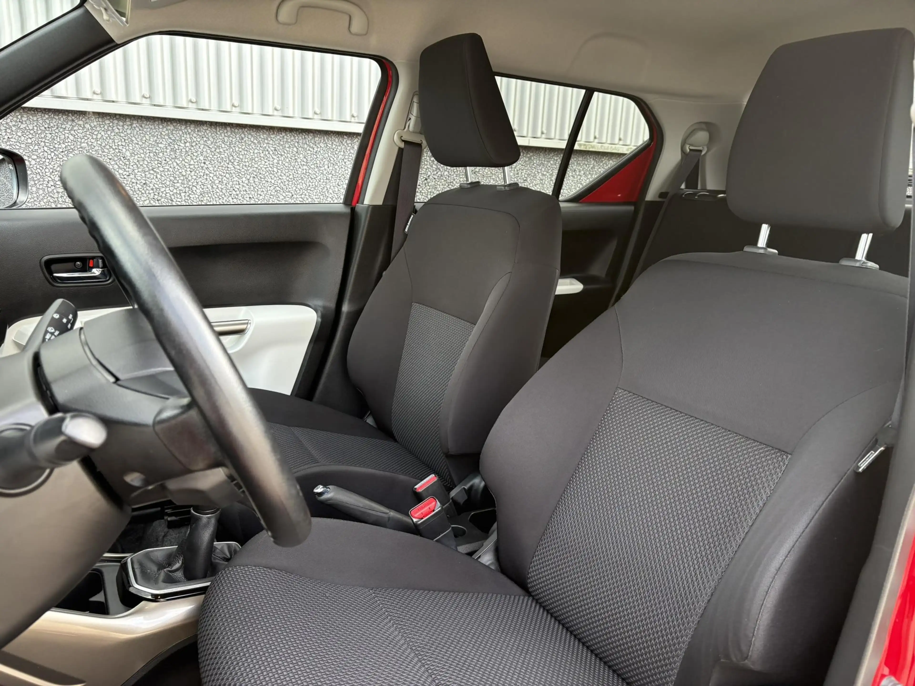 Suzuki Ignis 1.2 Stijl Intro | Stoelverwarming | Airco | Lichtm — photo 10
