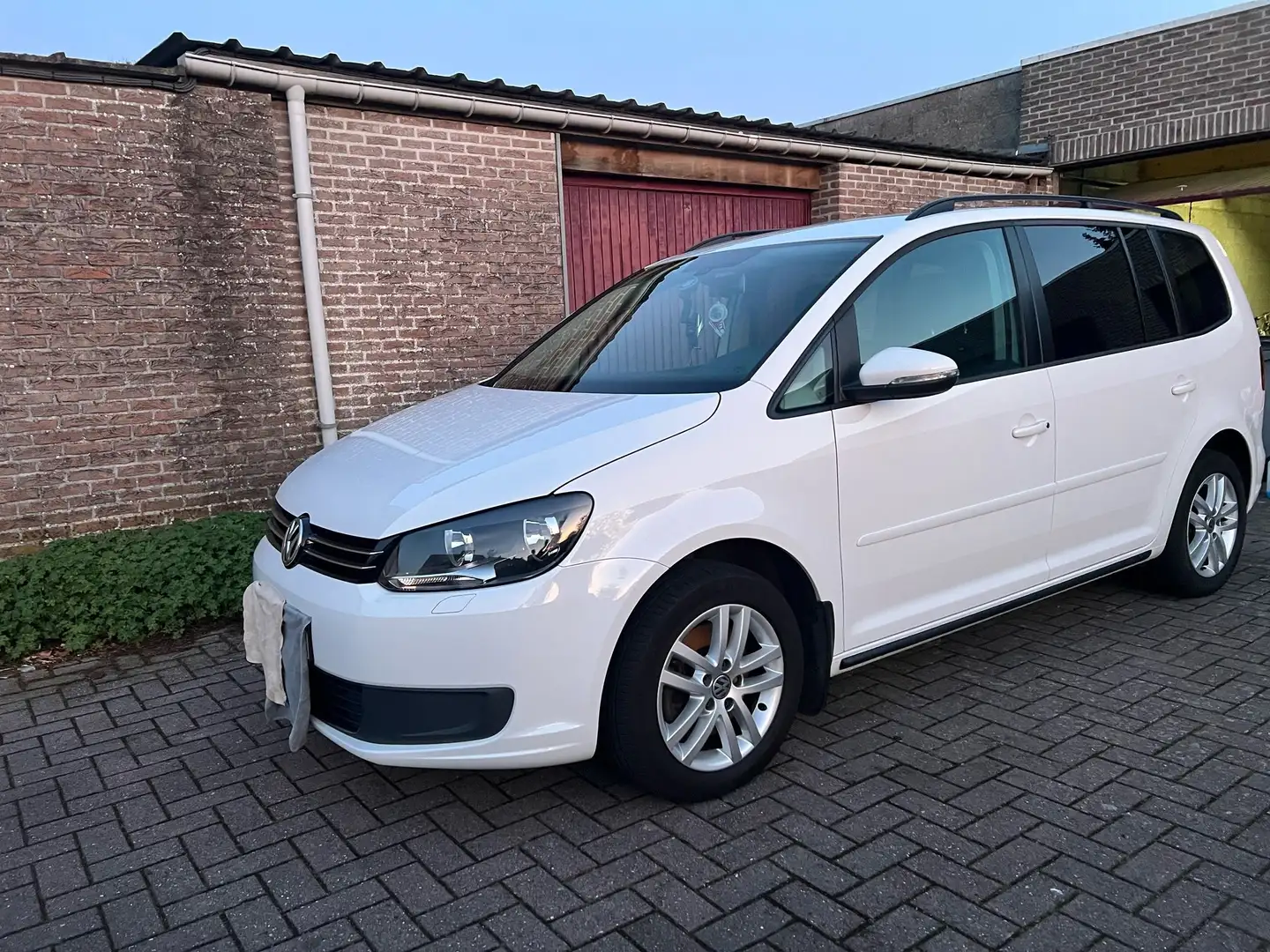 Volkswagen Touran Touran 1.4 TSI EcoFuel Highline White - 1