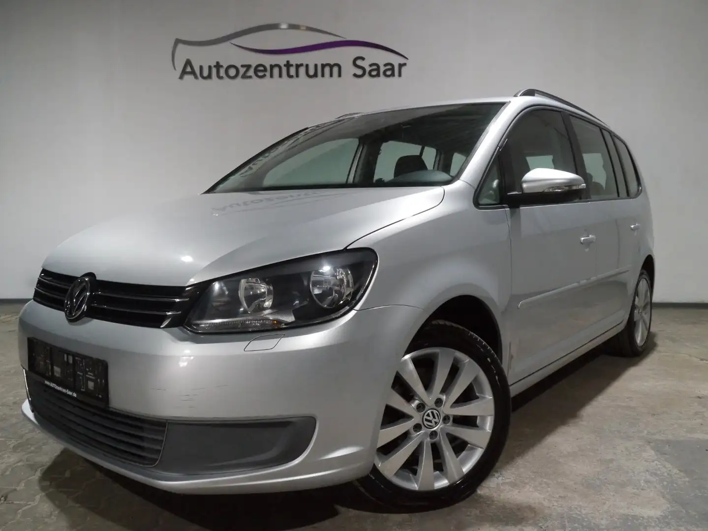Volkswagen Touran Comfortline 7 Sitze Automatik SH Tempomat Silber - 1