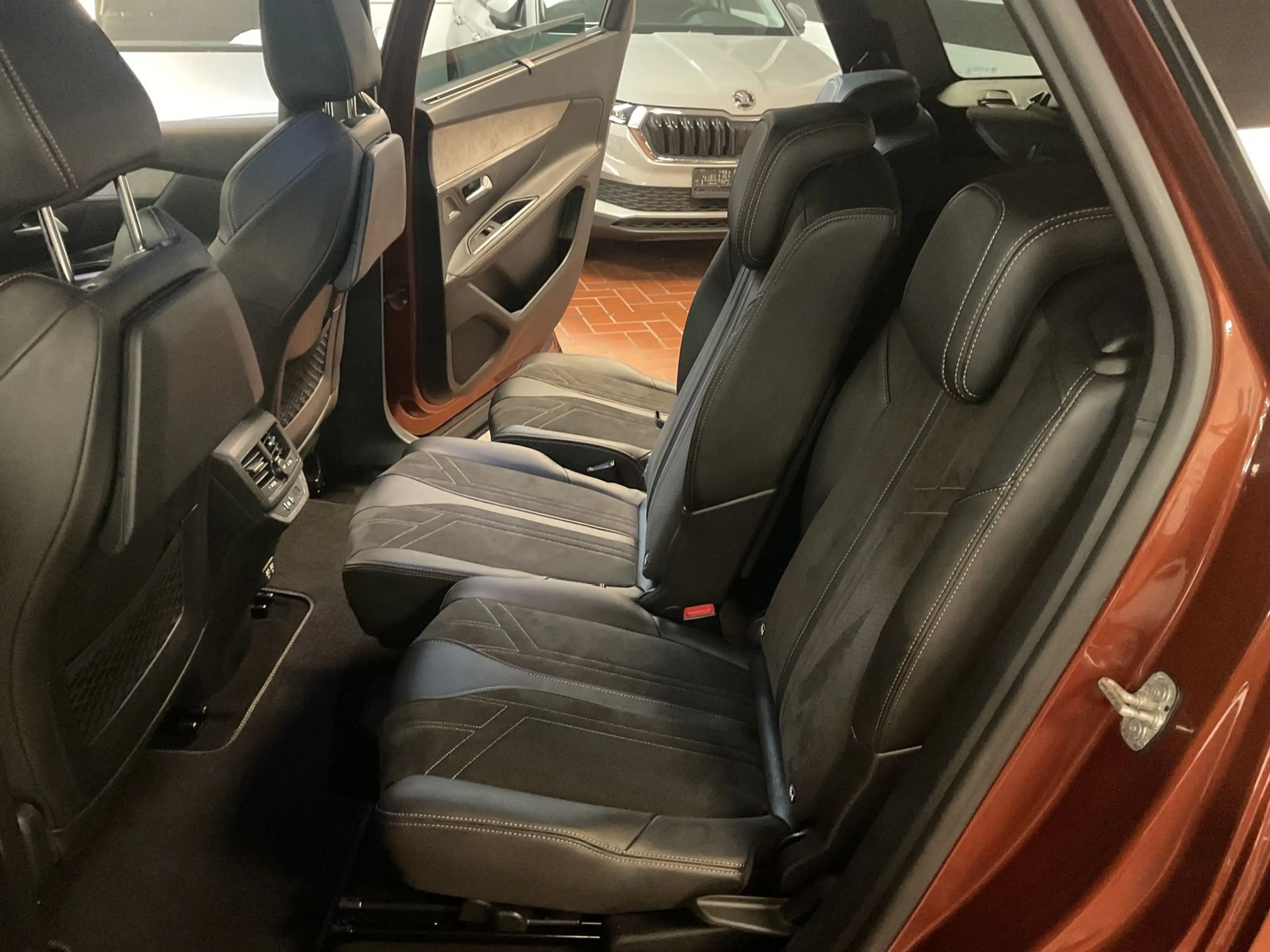 Peugeot 5008 GT PACK Navi,7.SITZER,Kamera — photo 14