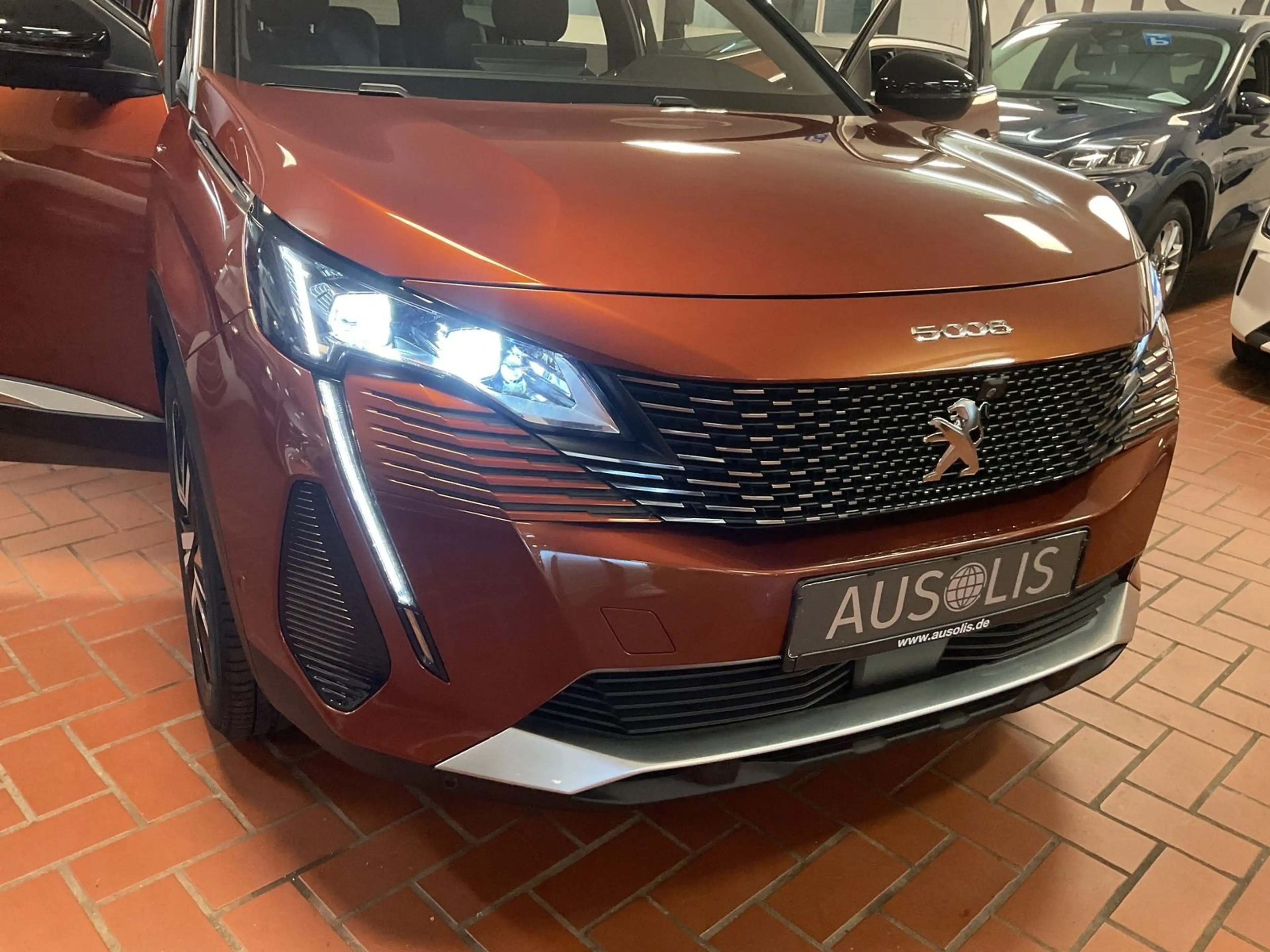 Peugeot 5008 GT PACK Navi,7.SITZER,Kamera — photo 9