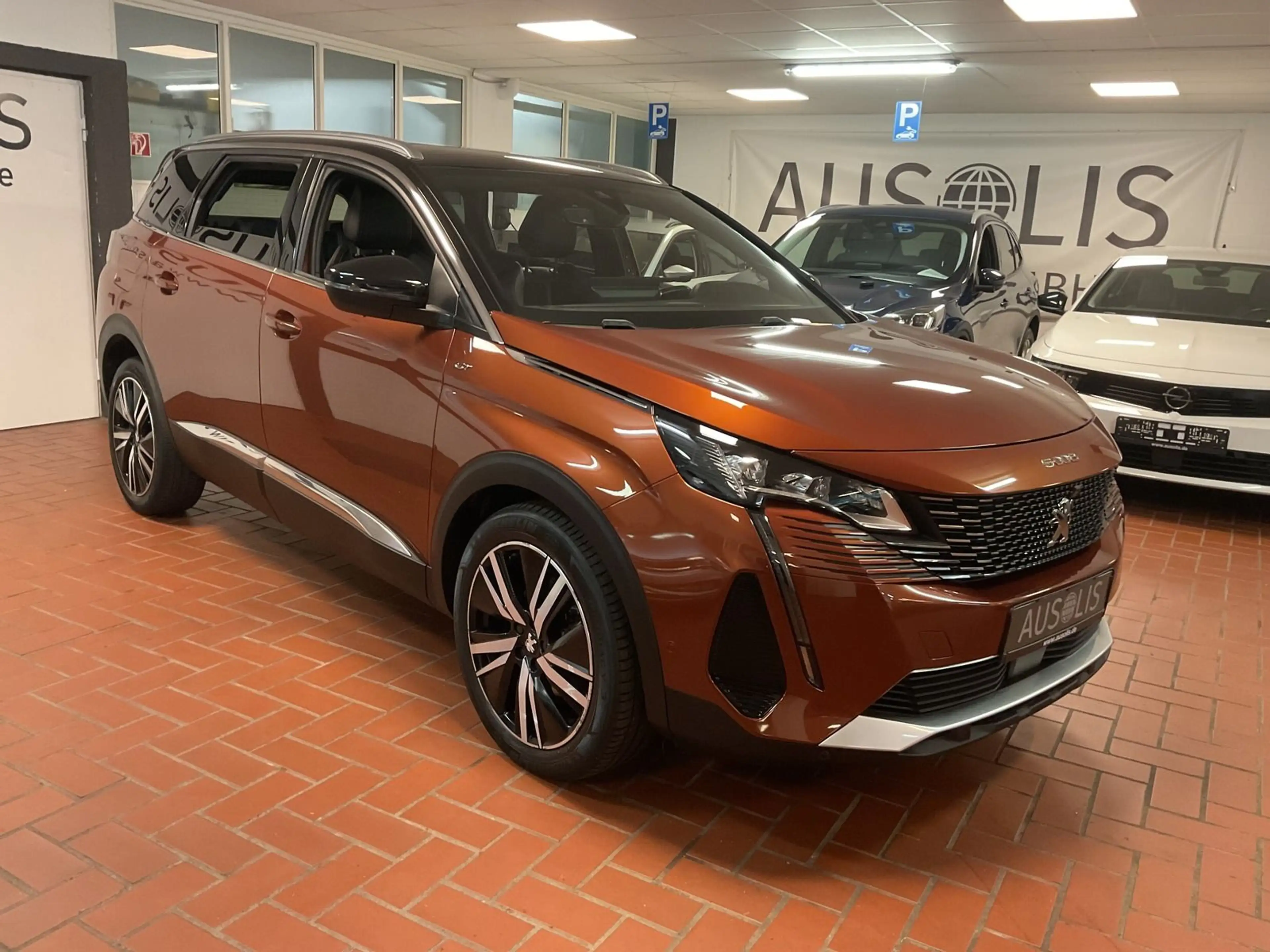 Peugeot 5008 GT PACK Navi,7.SITZER,Kamera — photo 2