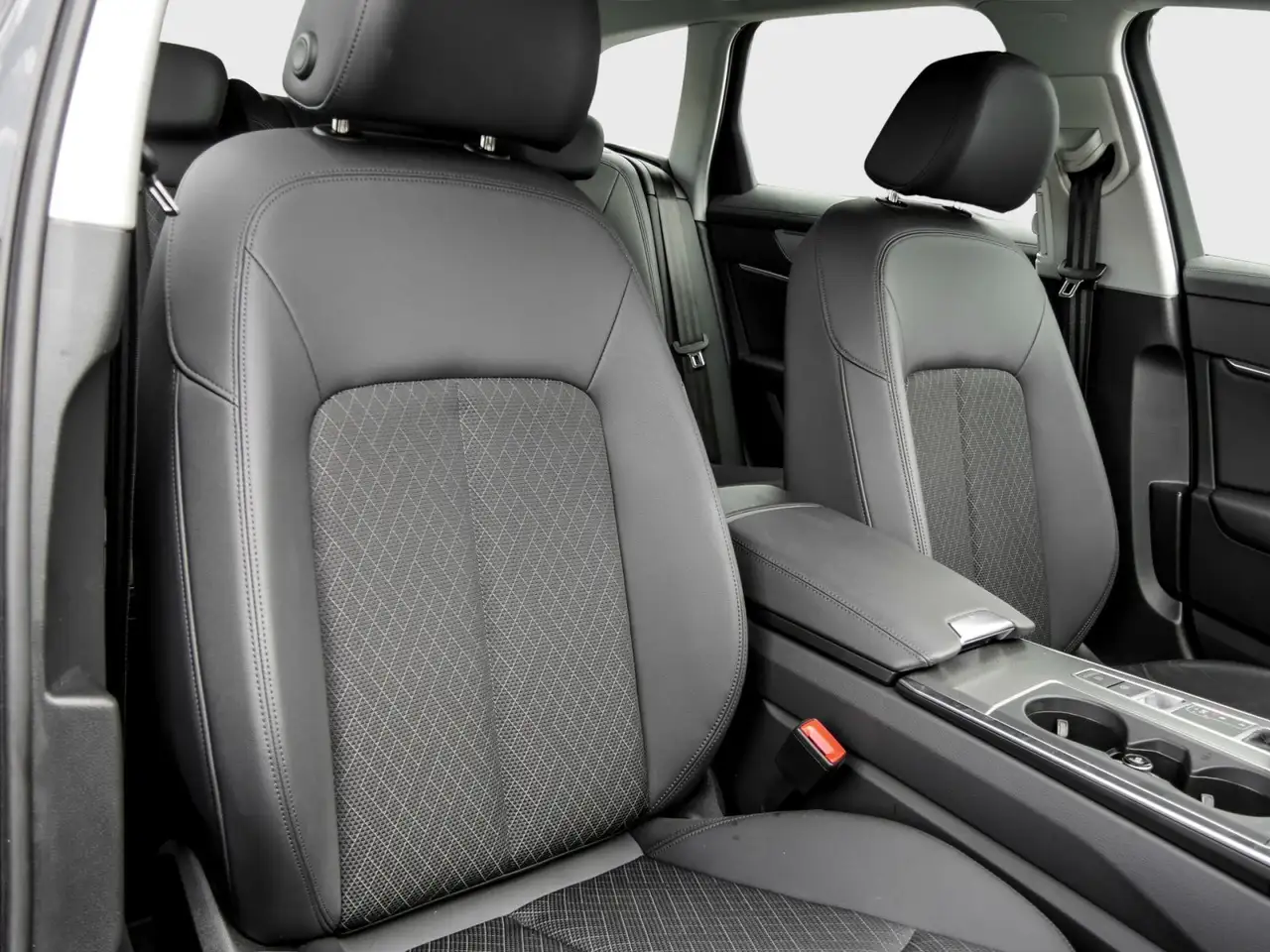 Audi A6 Avant design 40 TDI S tronic Nav+ LED Tour Memory 6