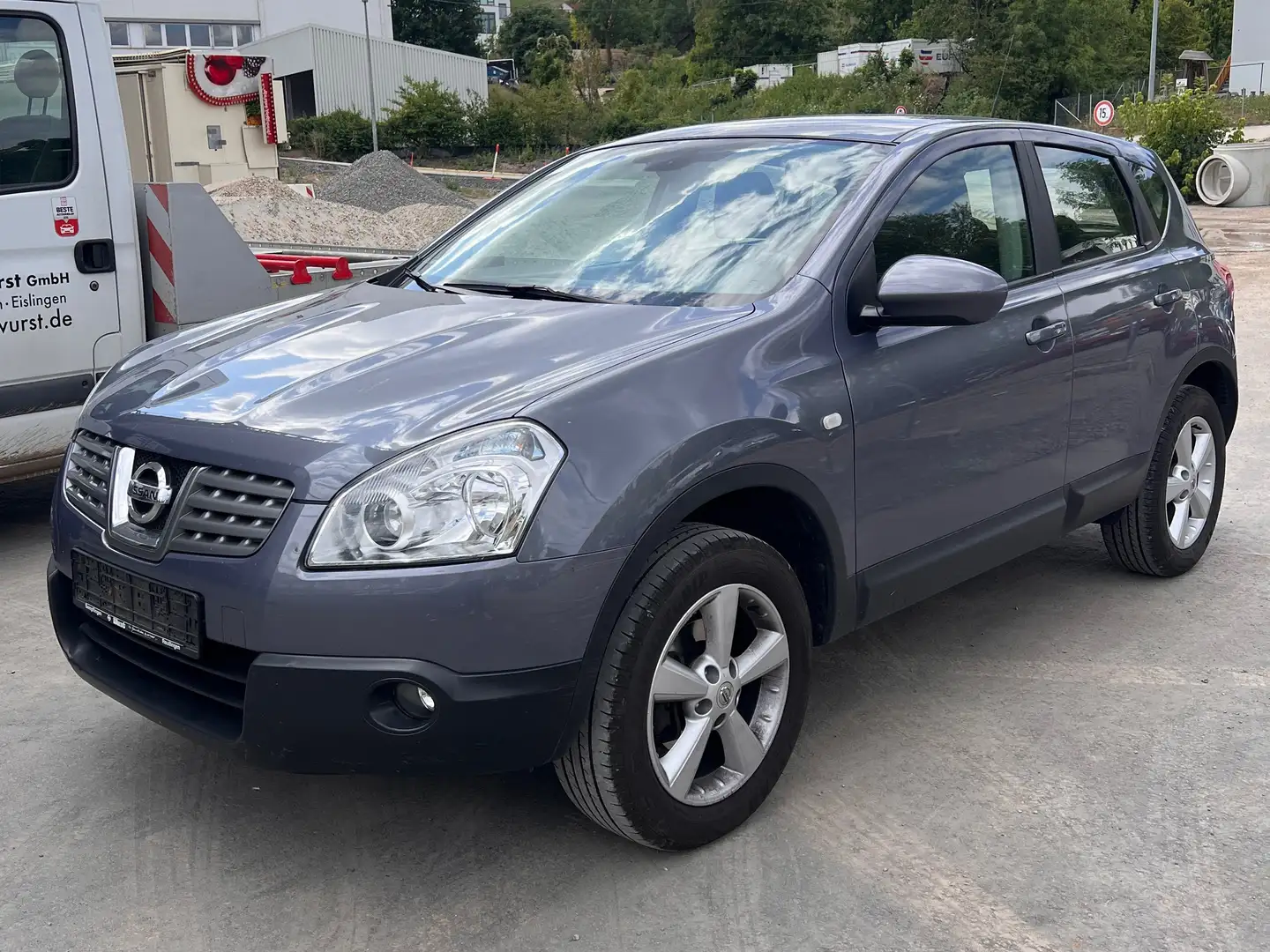 Nissan Qashqai 2.0 tekna Grau - 2