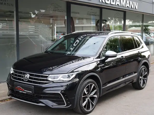 Volkswagen Tiguan Allspace view 6