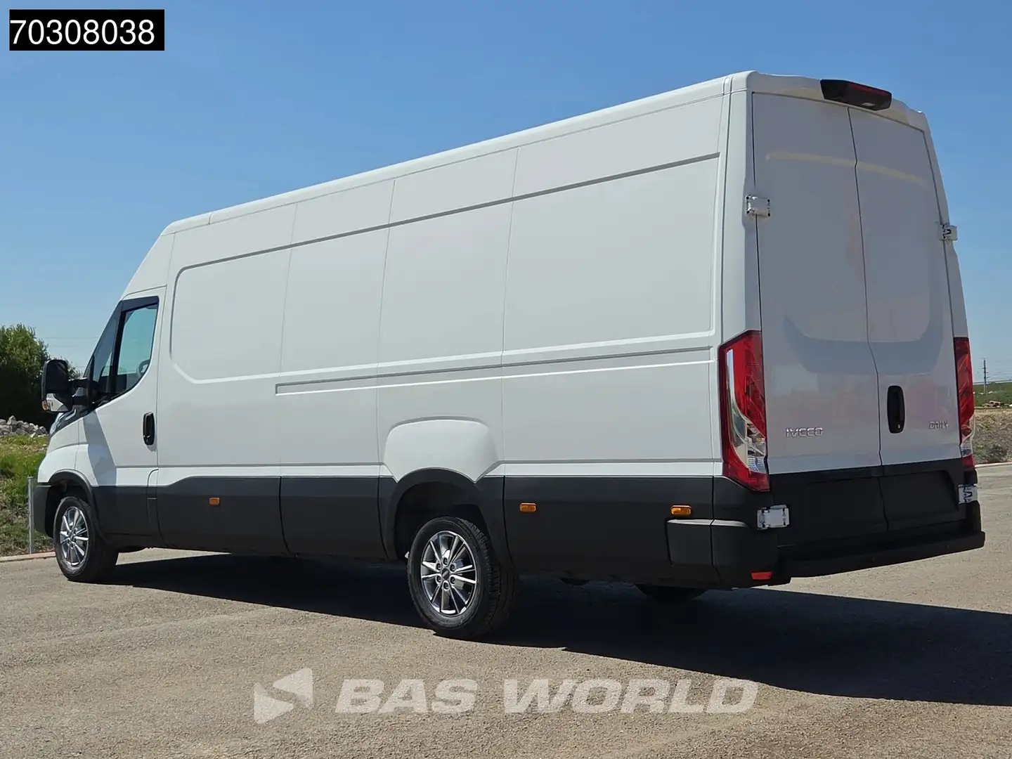 Iveco Daily 35S21 Neu! 3.0L Automatik L4H2 210PS LE Weiß - 2