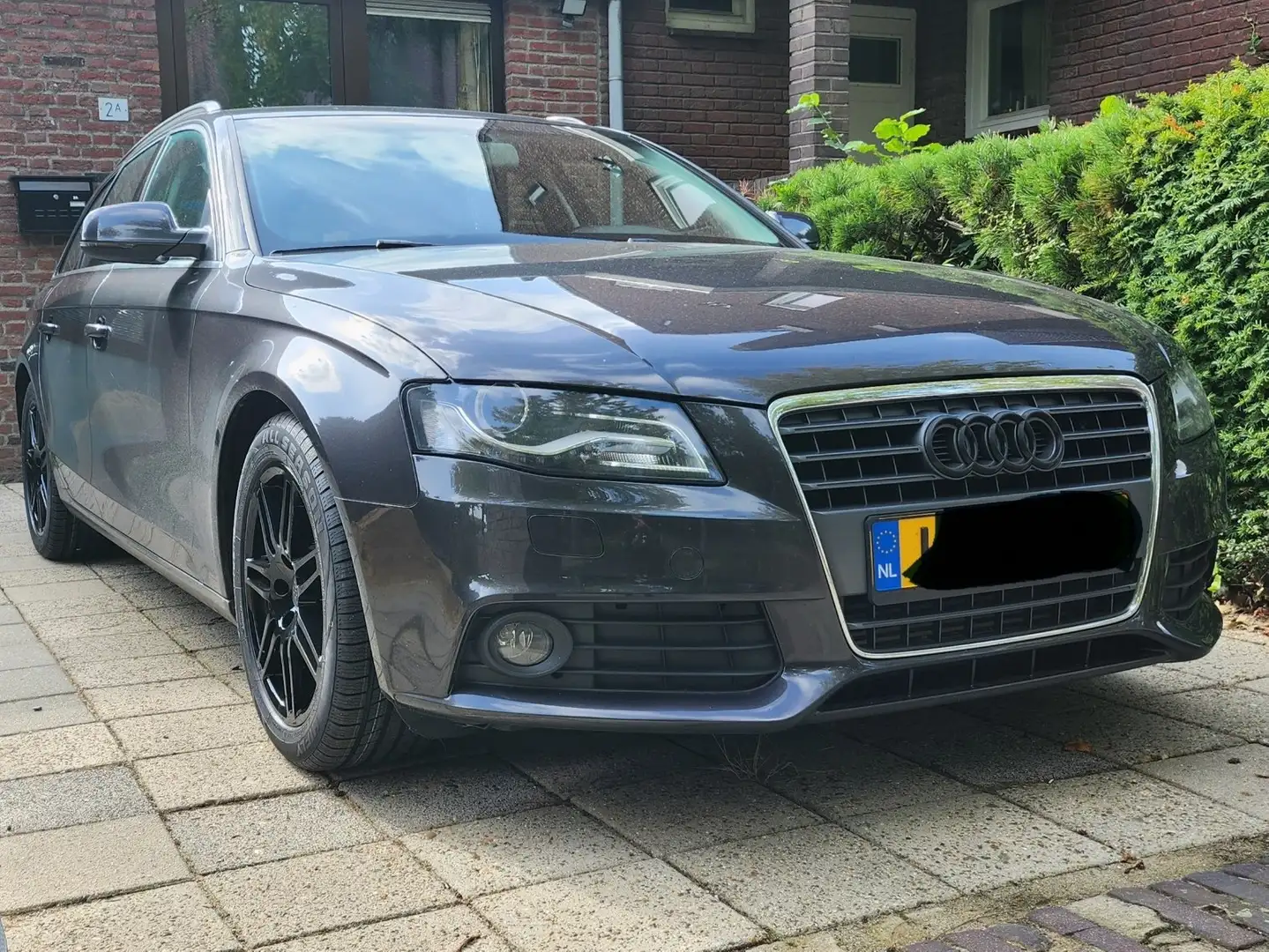 Audi A4 1.8 TFSI Zwart - 1