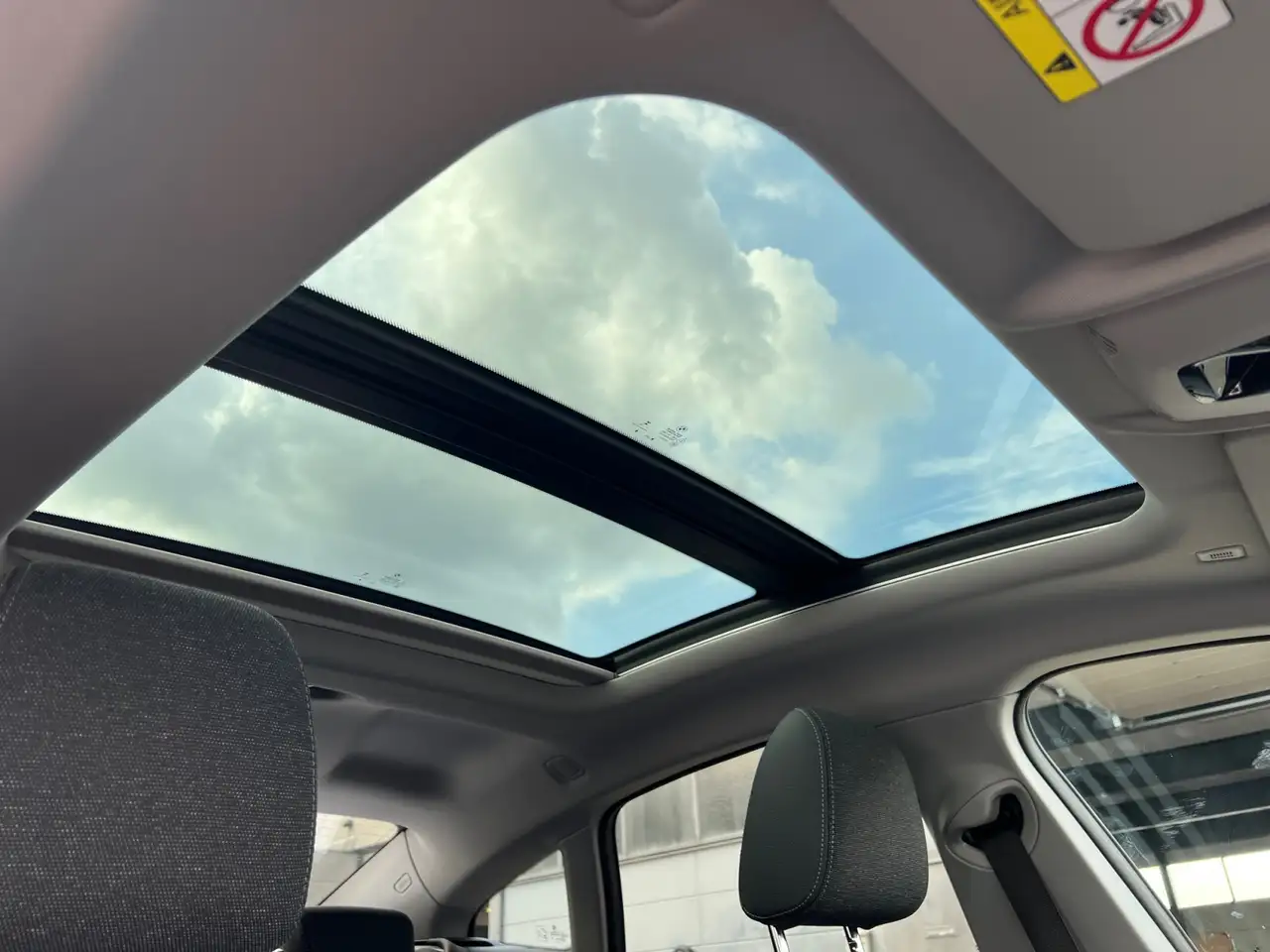 BMW 218 i Gran Coupe Sport Line HIFI/PANO/ADAPTLED/RFK, миниатюра 15