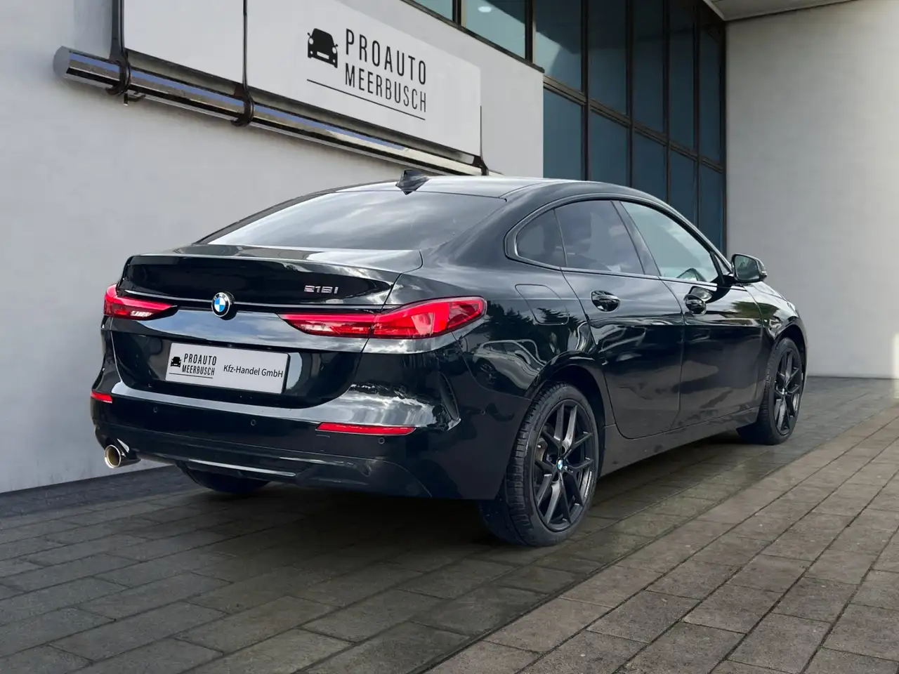 BMW 218 i Gran Coupe Sport Line HIFI/PANO/ADAPTLED/RFK, миниатюра 3
