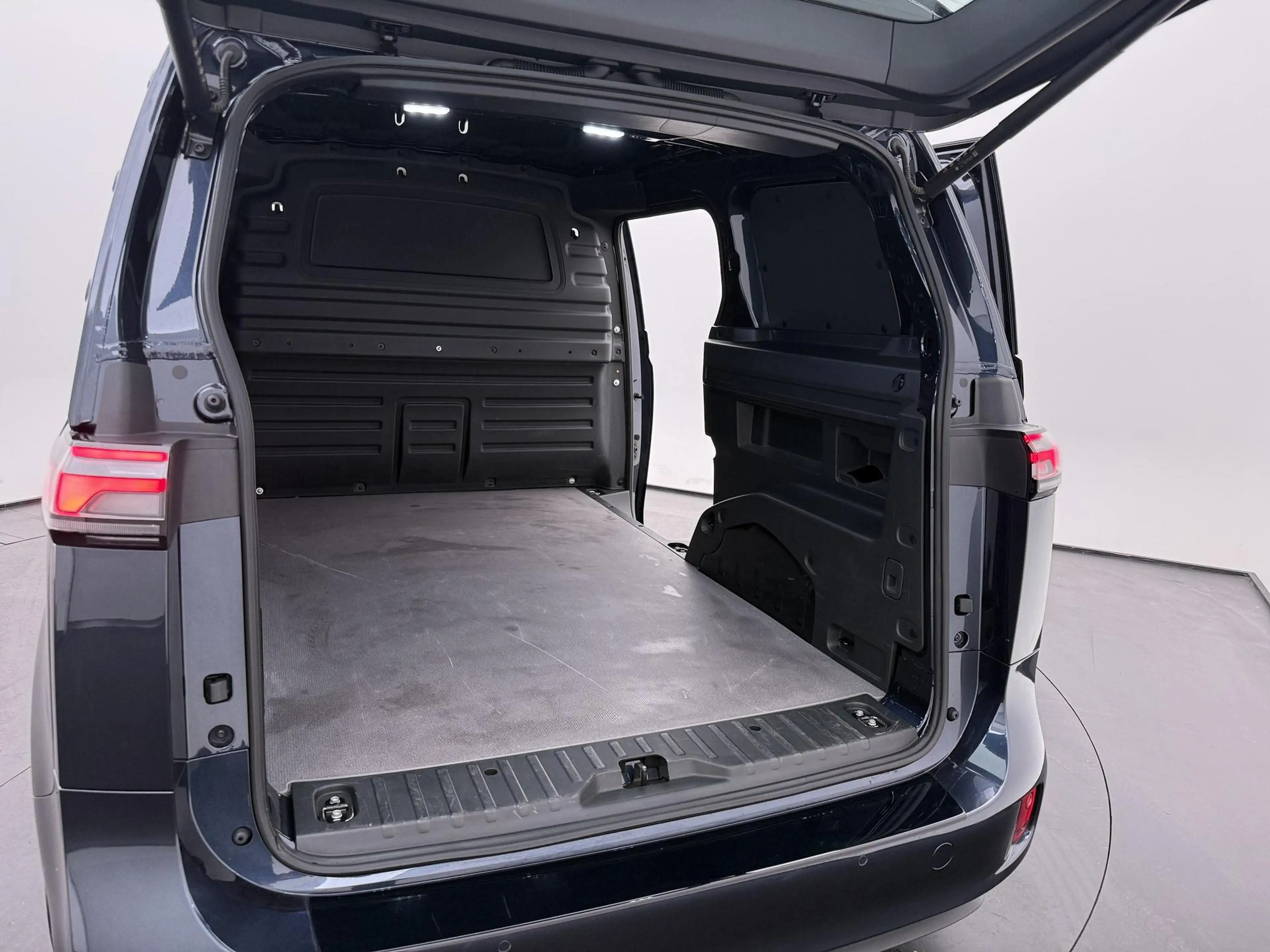 Volkswagen ID. Buzz Cargo Bulli edition 79 kWh Discover Pro | Led Matrix |As — photo 12