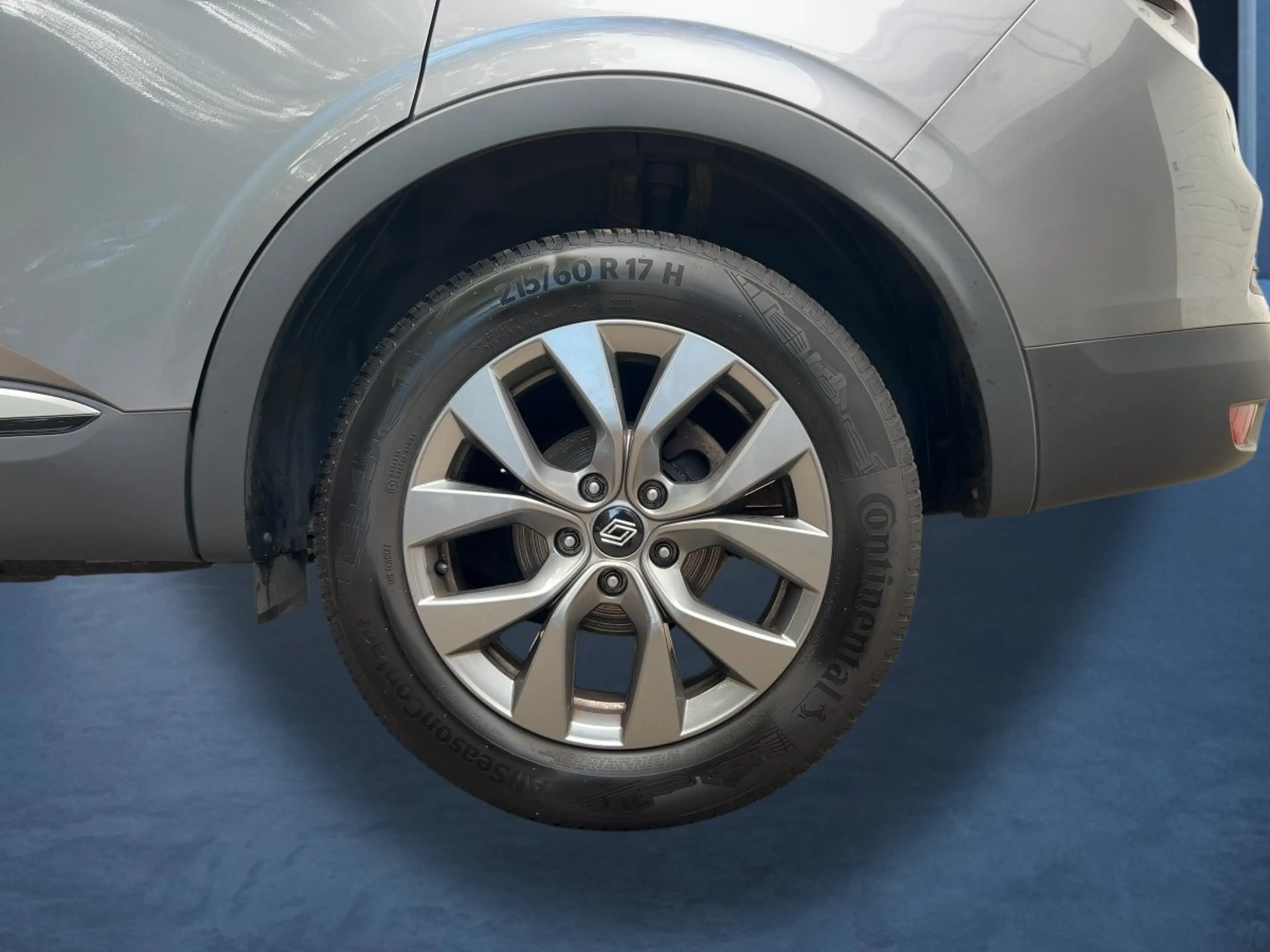 Renault Arkana 1.3 TCe 140 Mild-Hybrid Techno EU6e SHZ PDC — photo 20