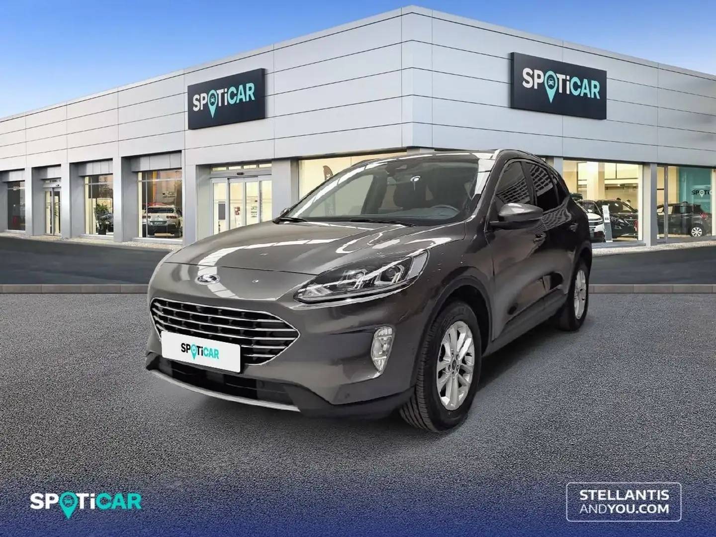 Ford Kuga 1.5 EcoBoost Titanium FWD 150 Grau - 1