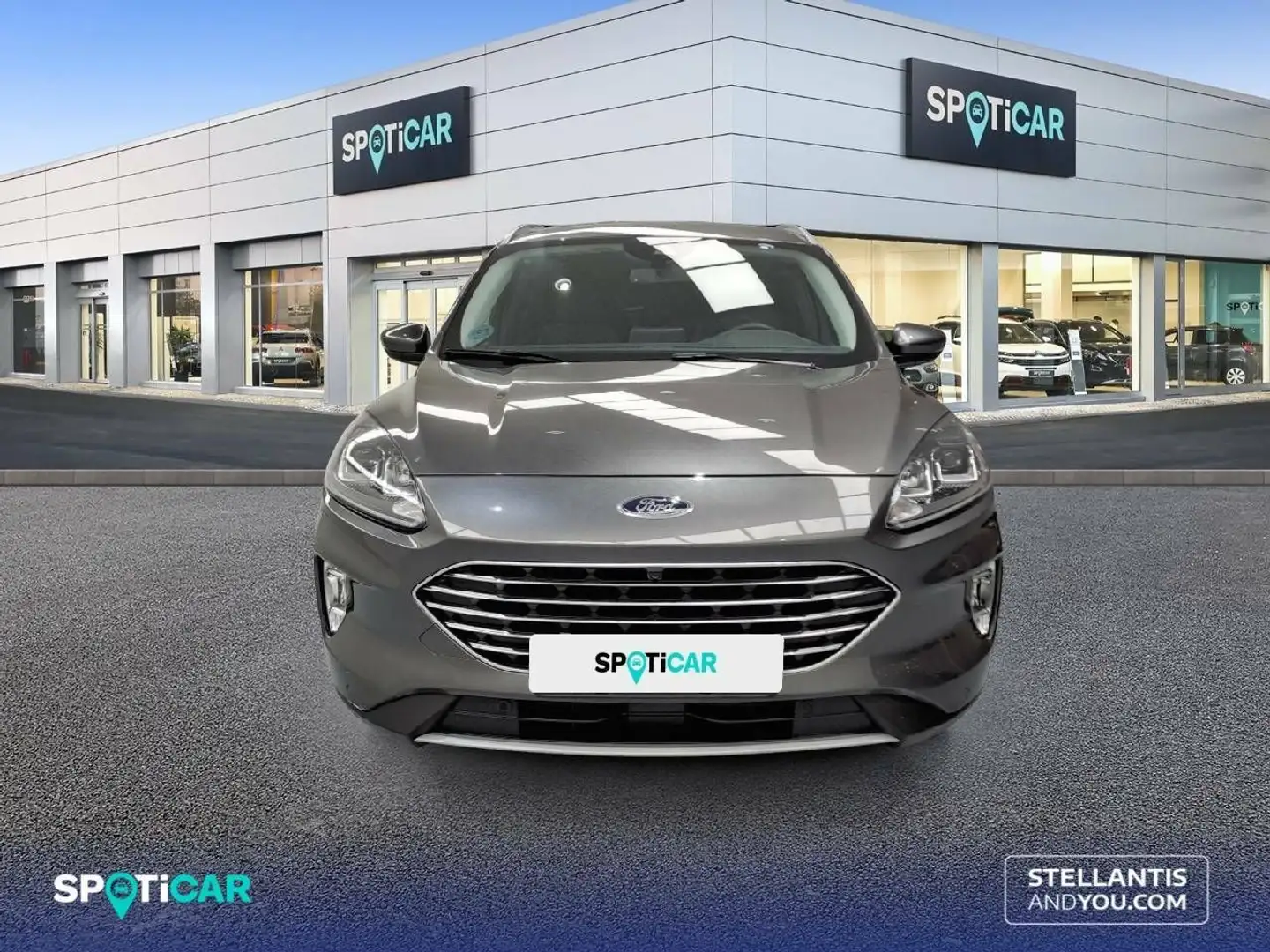 Ford Kuga 1.5 EcoBoost Titanium FWD 150 Grau - 2