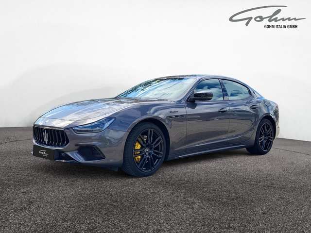 Imagine Maserati Ghibli Modena S Q4 NERISSIMO + 20 ZOLL