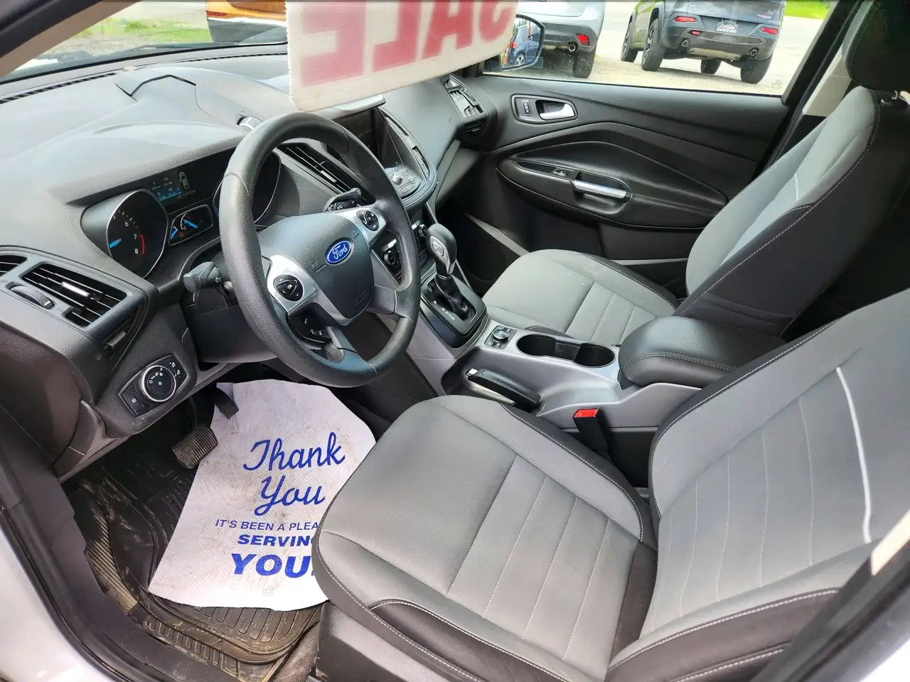 Ford Escape снимка Ford Escape