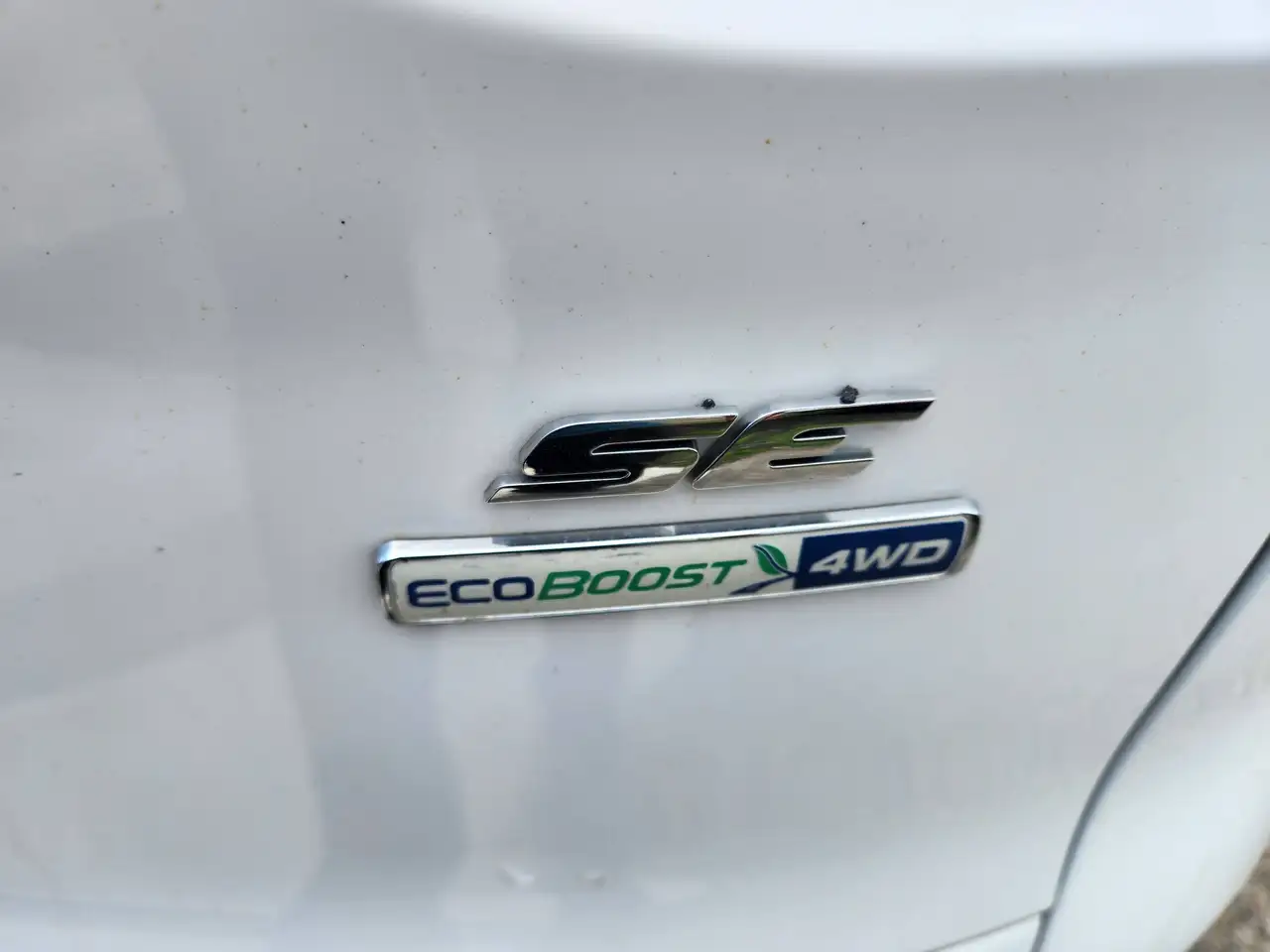 Ford Escape снимка Ford Escape