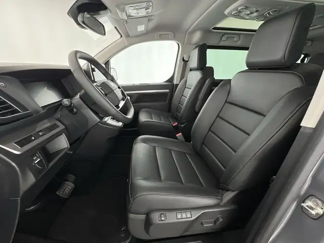 Citroen Spacetourer view 8