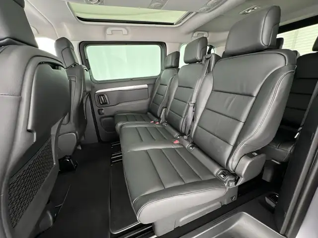 Citroen Spacetourer view 9