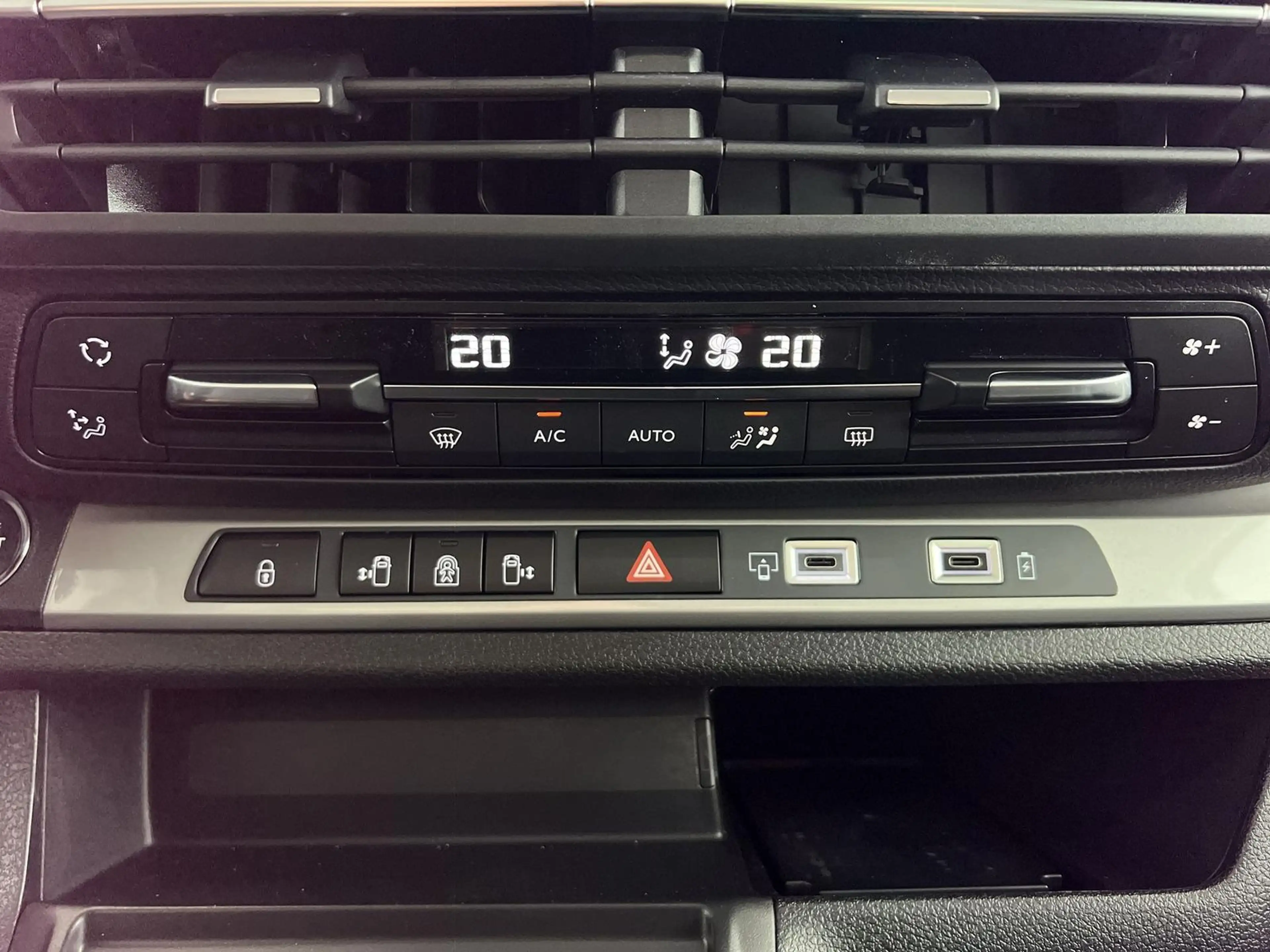 Citroen Spacetourer Max M 2.2 D*RFK*SHZ*NAVI*uvm — photo 14