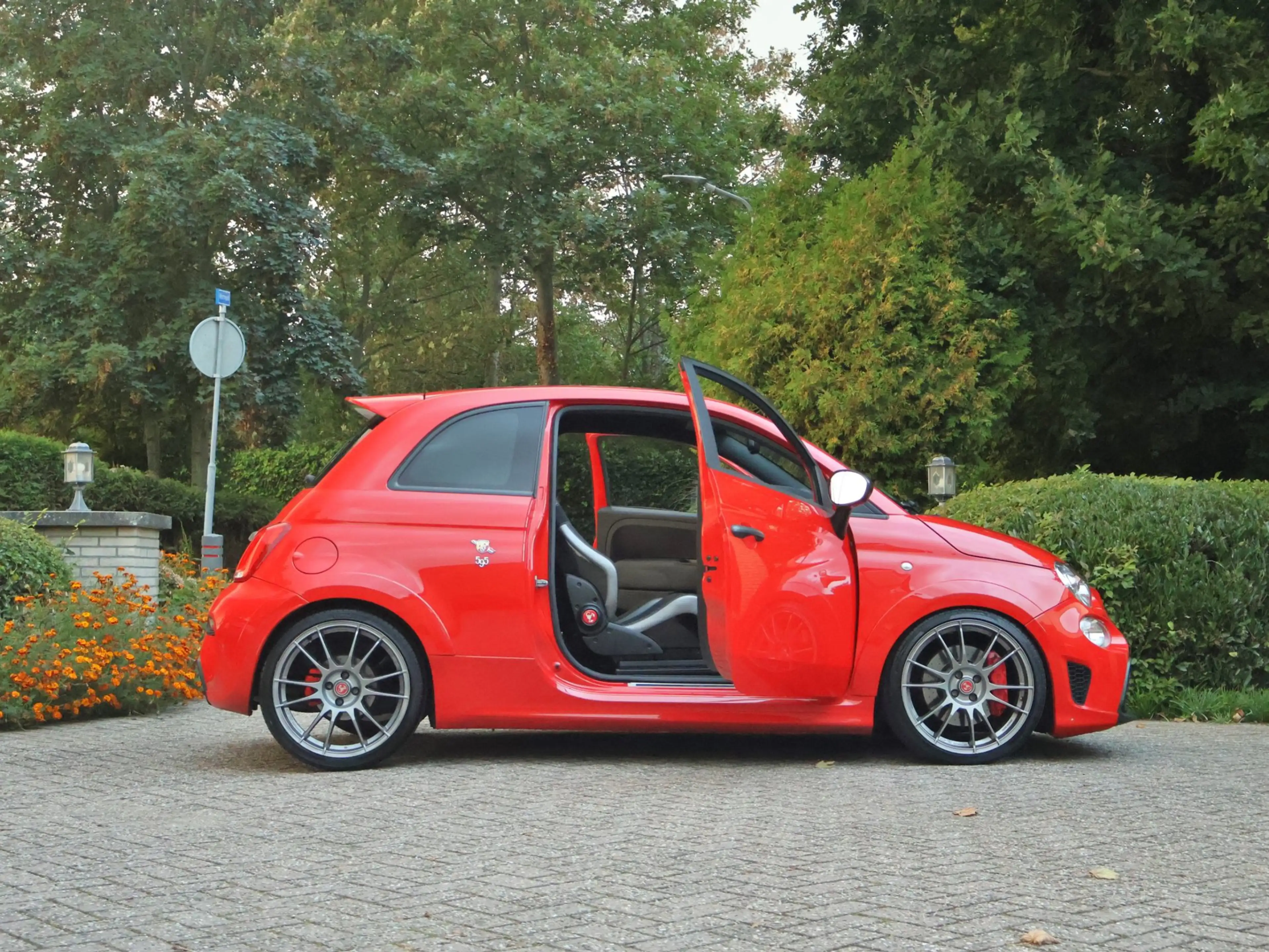 Fiat 500 Abarth 1.4 T-Jet Competizione 180pk Sabelt-Carbon-BiPosto — photo 5