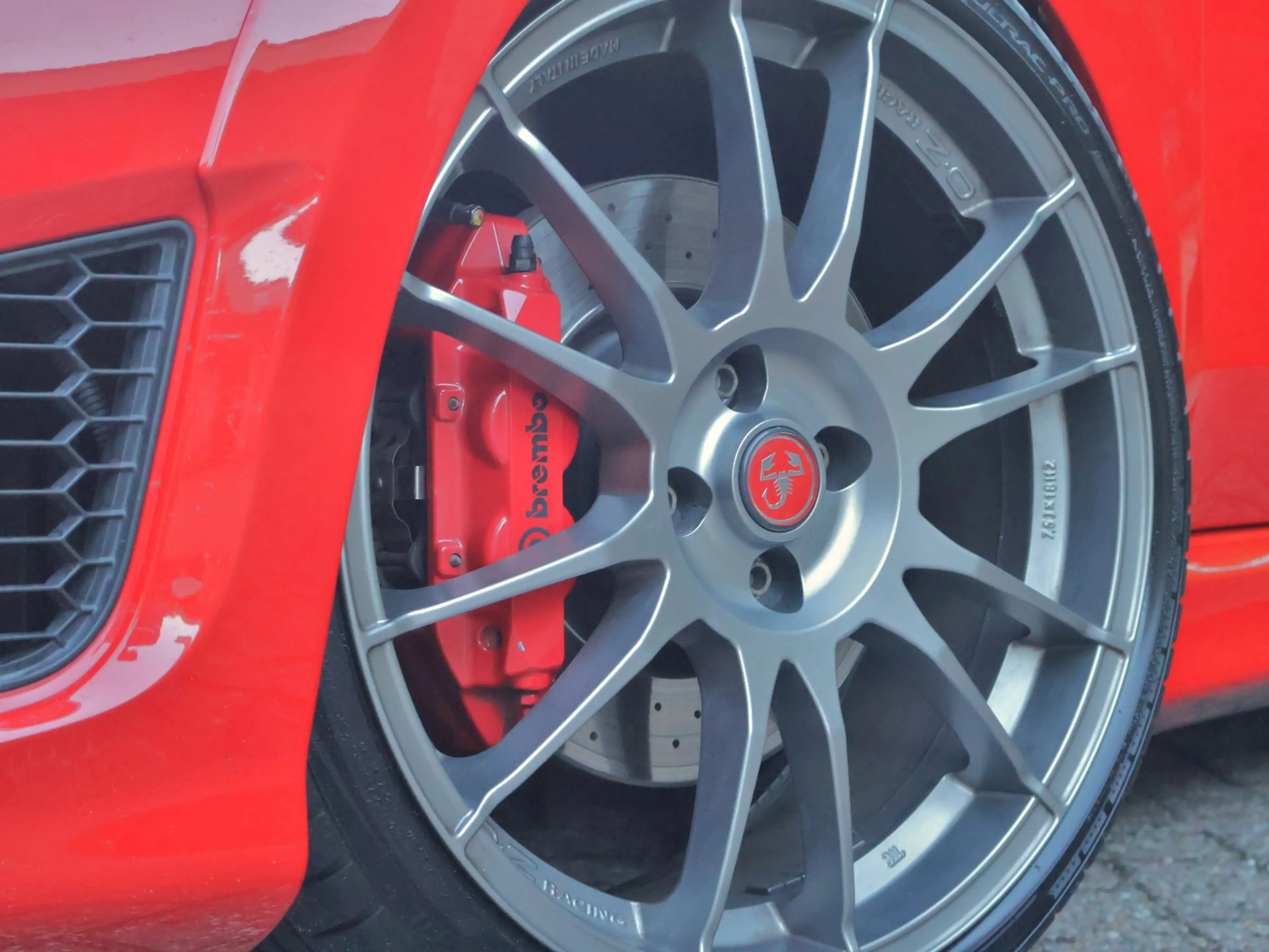 Fiat 500 Abarth 1.4 T-Jet Competizione 180pk Sabelt-Carbon-BiPosto — photo 2