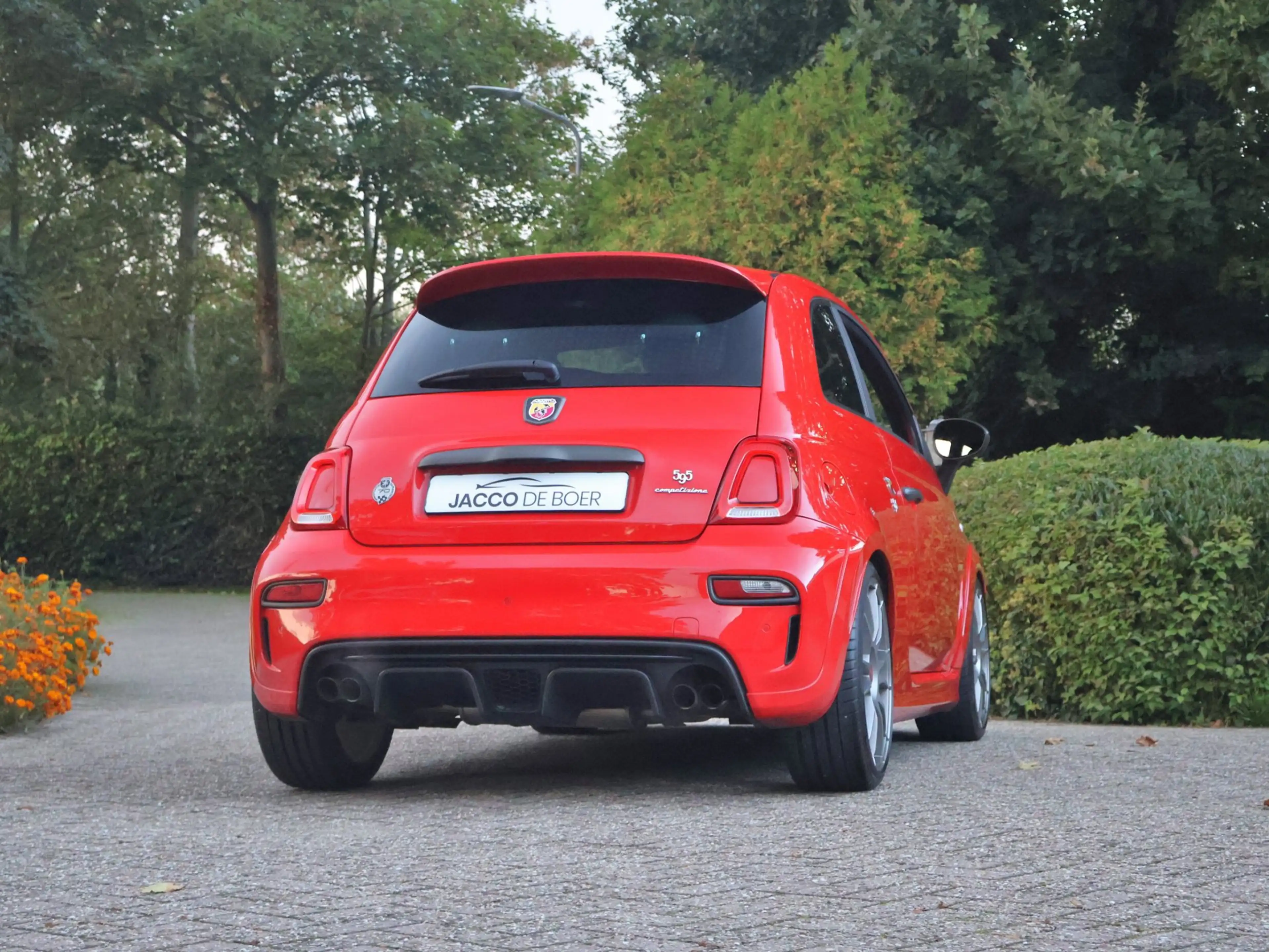 Fiat 500 Abarth 1.4 T-Jet Competizione 180pk Sabelt-Carbon-BiPosto — photo 4