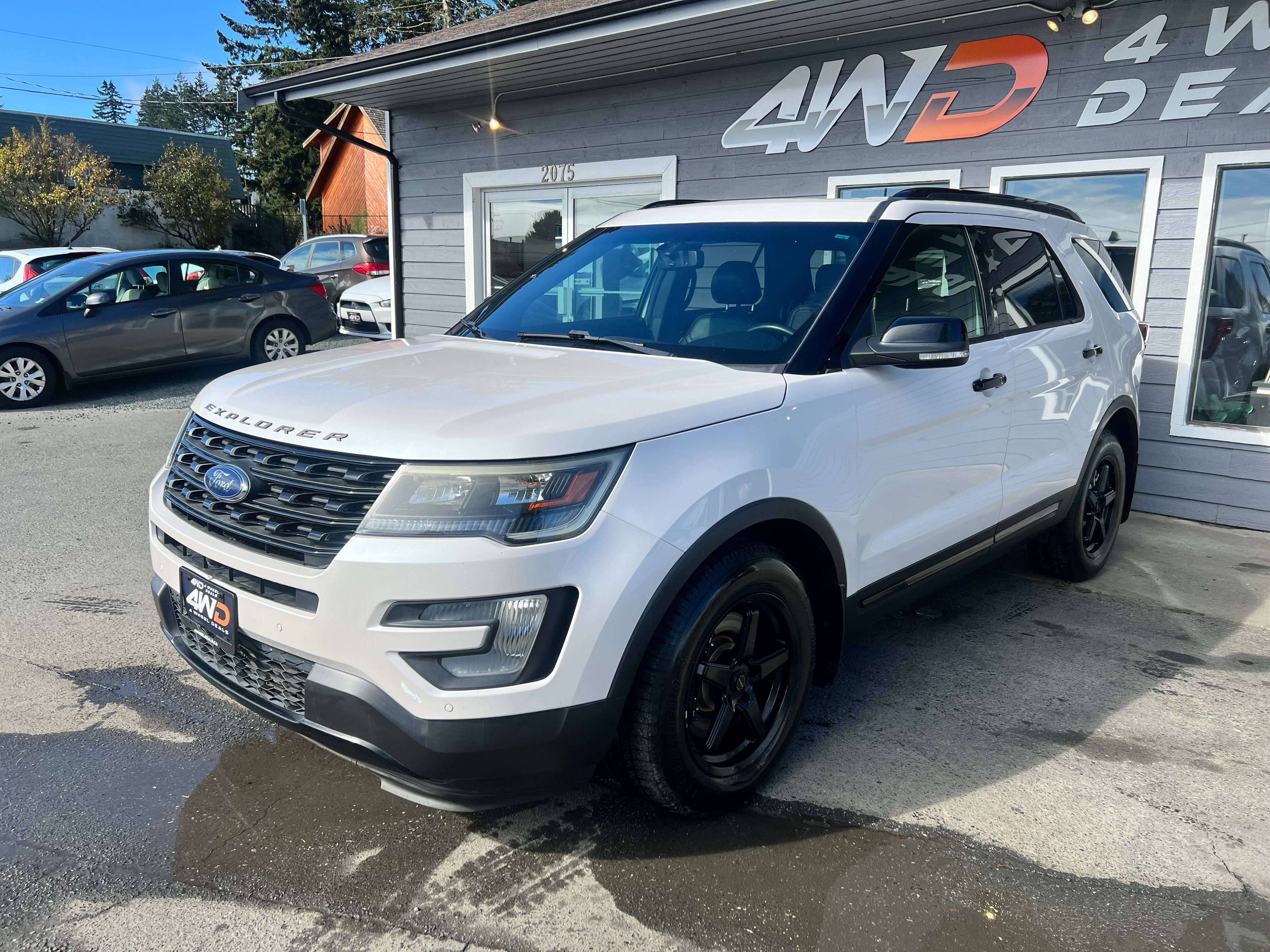 2016 Ford Explorer