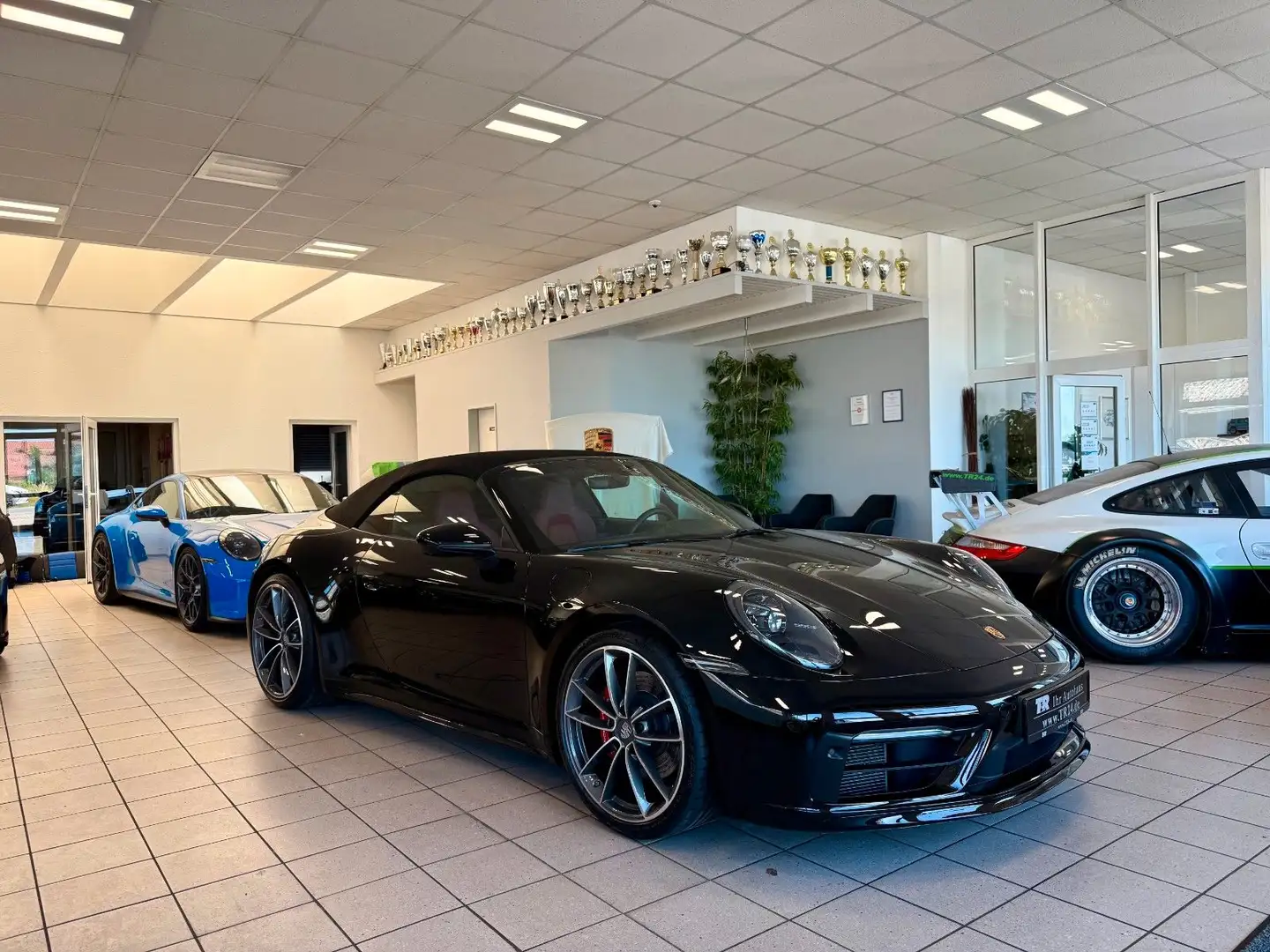 Porsche 992 911 992 Carrera S Cabrio Sportabgas/Keyless/BOSE Schwarz - 2