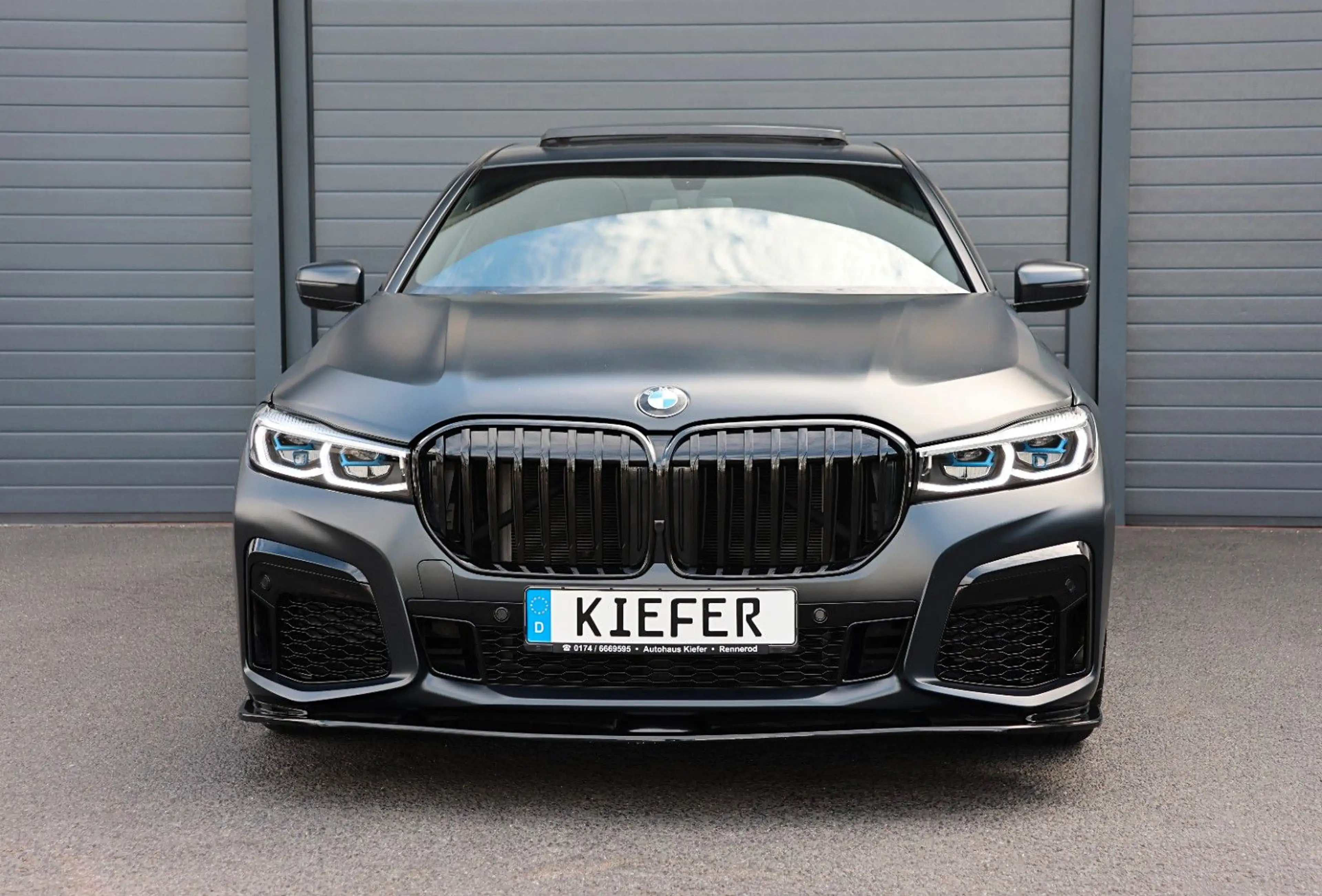 BMW 750 Li M/HUD/SkyLounge/H&K/MASSAGE/4xSHZ/4xSBL/21 — photo 3