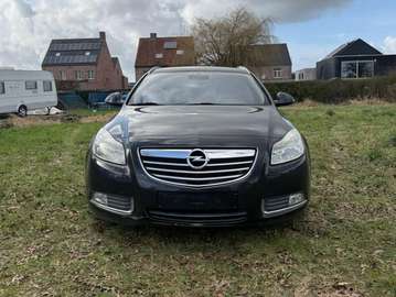 Insignia Sports Tourer 2.0 CDTi Sport DPF