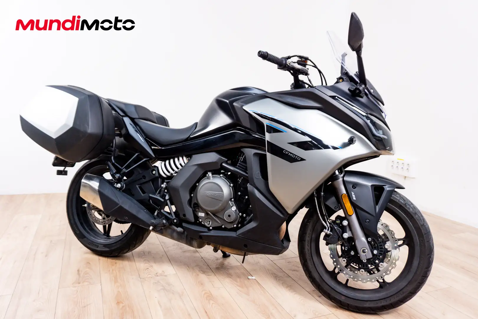 CFMOTO 650GT - 2