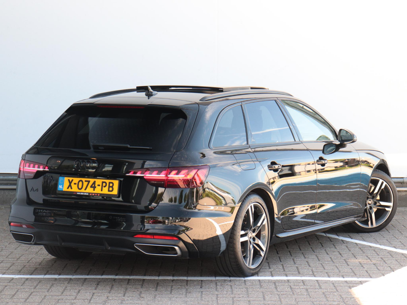 Audi A4 Avant 40 TFSI S edition Competition | Panoramadak — photo 4