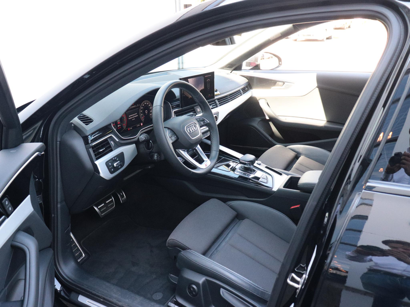 Audi A4 Avant 40 TFSI S edition Competition | Panoramadak — photo 8