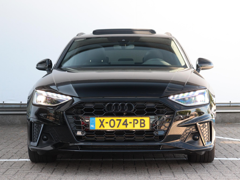 Audi A4 Avant 40 TFSI S edition Competition | Panoramadak — photo 2