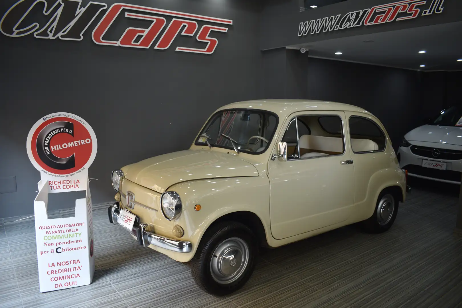 Fiat 600 D III Serie - Libretto e Targhe Originali Бежевий - 1