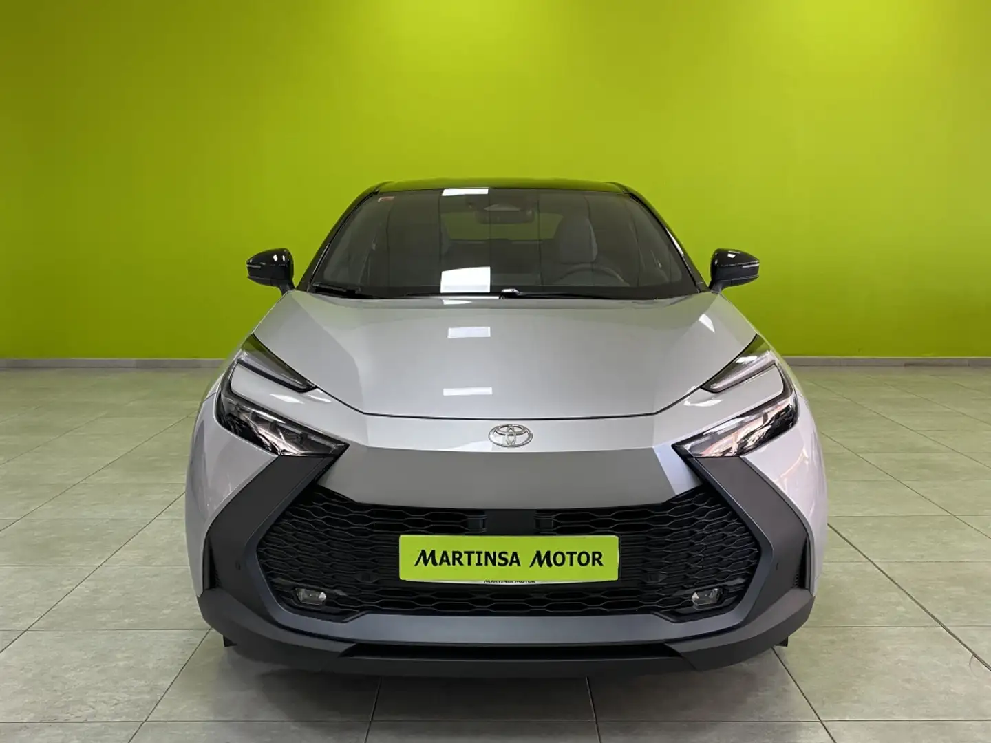 Toyota C-HR 140H Advance Gris - 2