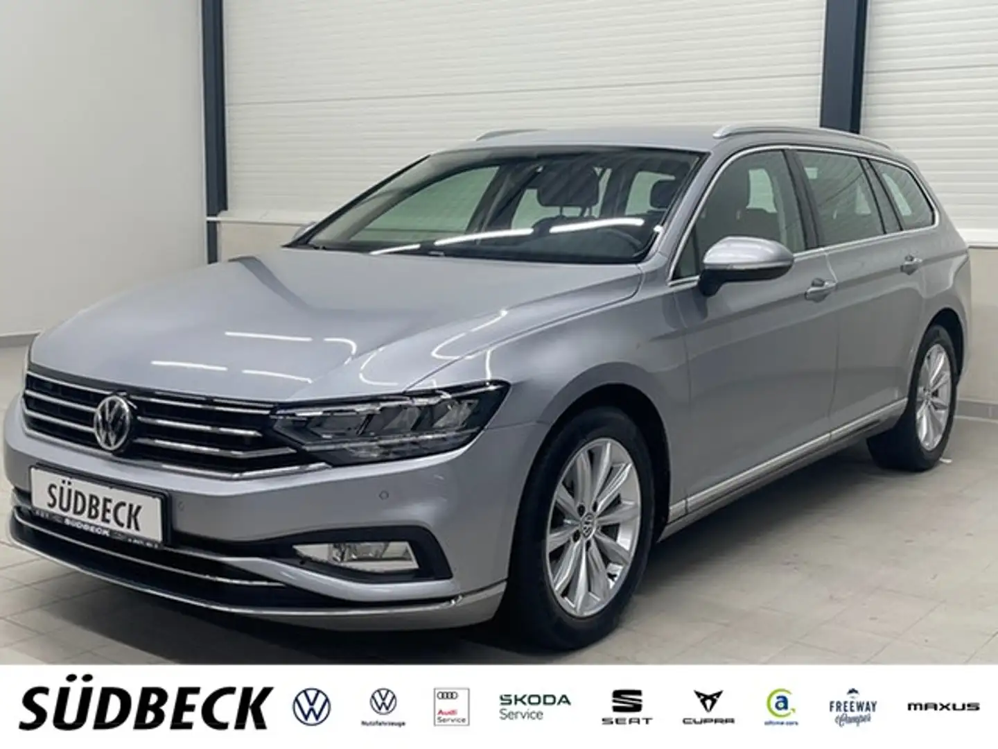 Volkswagen Passat Variant 1.5 TSI Elegance NAVI+KAMERA+KEYLESS+APP++ Silber - 1