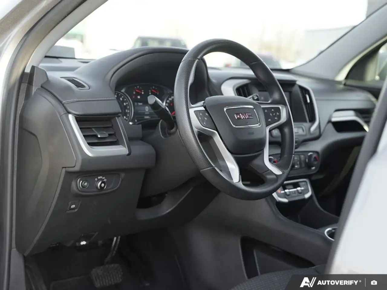 GMC Terrain снимка GMC Terrain