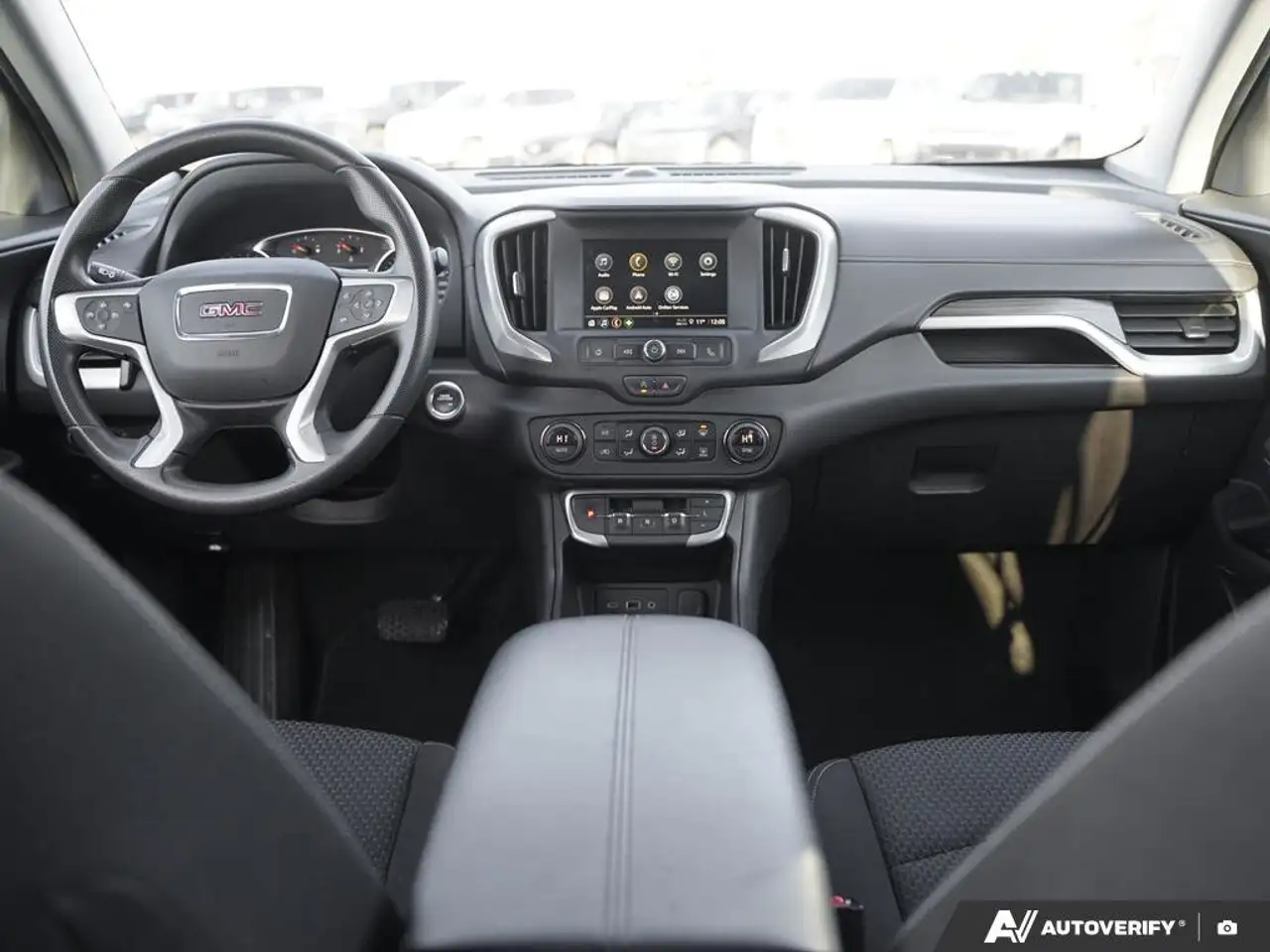 GMC Terrain снимка GMC Terrain