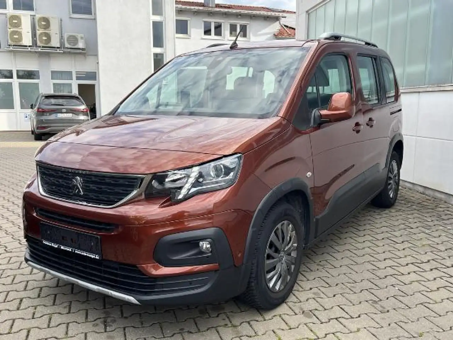 Peugeot Rifter 1.5 BlueHDi Allure L1 - Allwetter - Bluetooth - RF Brun - 1