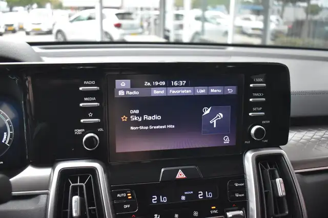 Kia Sorento view 28