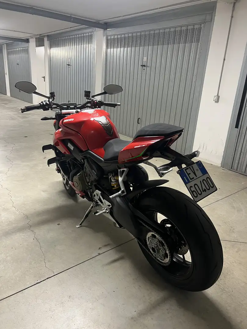 Ducati Streetfighter V4 "DUCATI APPROVED" - 1