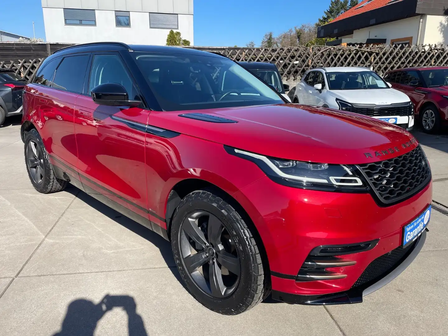 Land Rover Range Rover Velar R-Dynamic S/Leder/Kamera/LED Rojo - 1